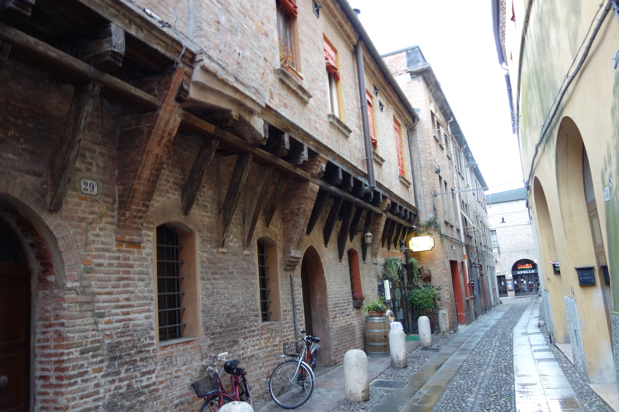 Hübsche Gassen in Ferrara