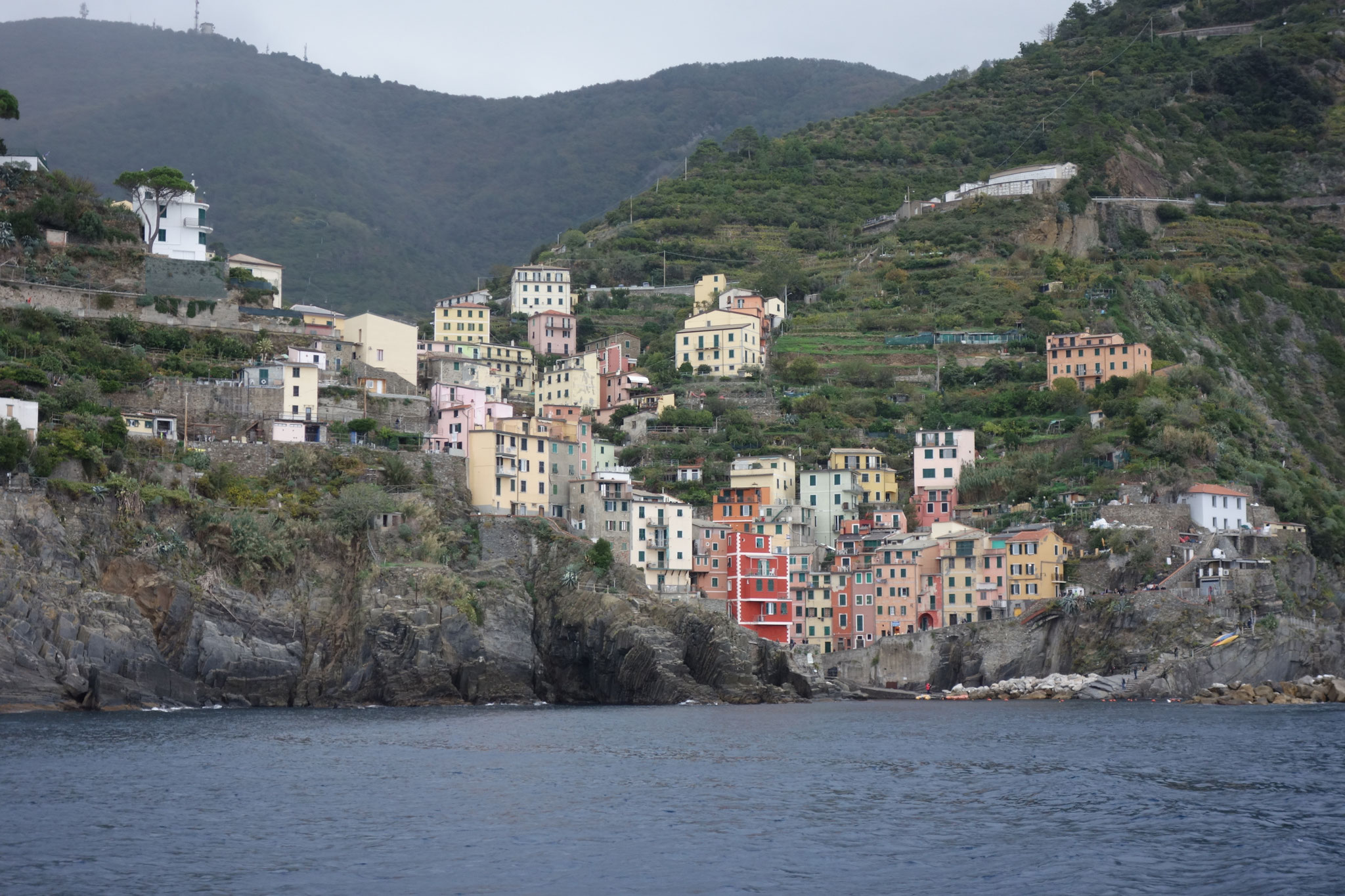 Riomaggiore - dort, wo ich den schlechtesten italienischen Cappuccino meines Lebens getrunken habe! Trotzdem schön. 