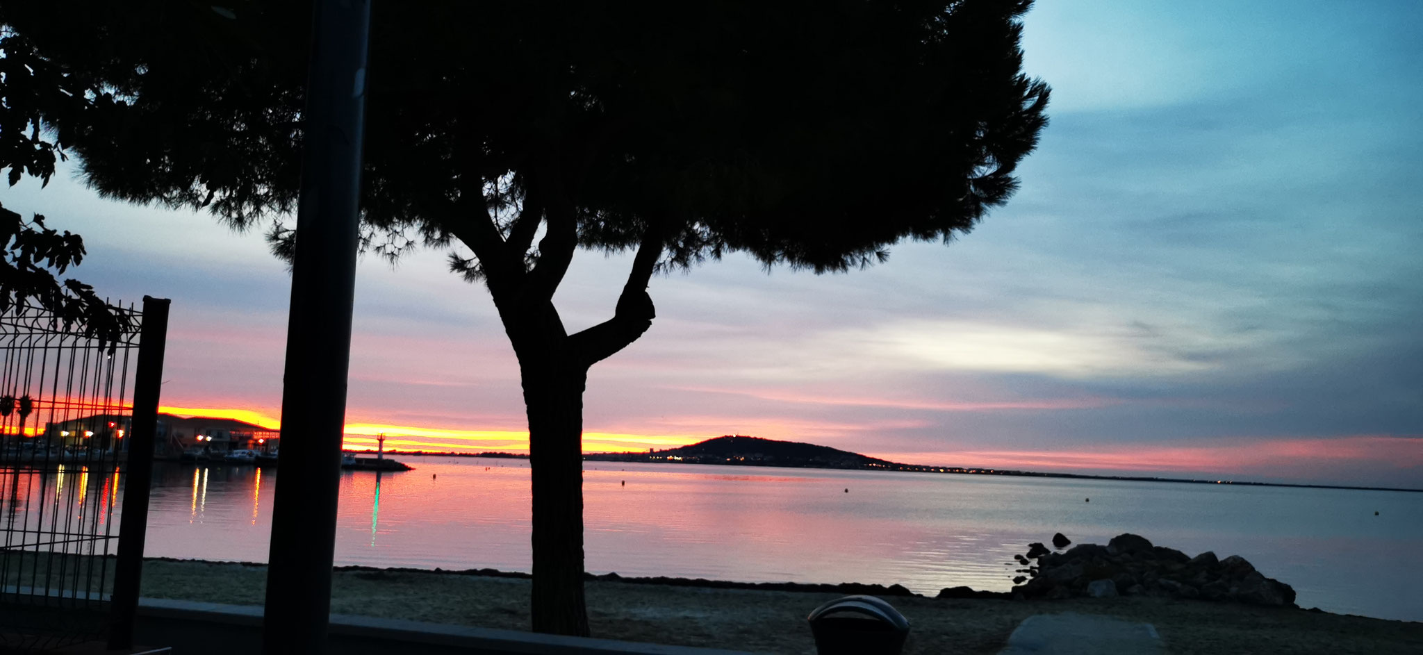 Coucher de soleil : Séjour Mèze