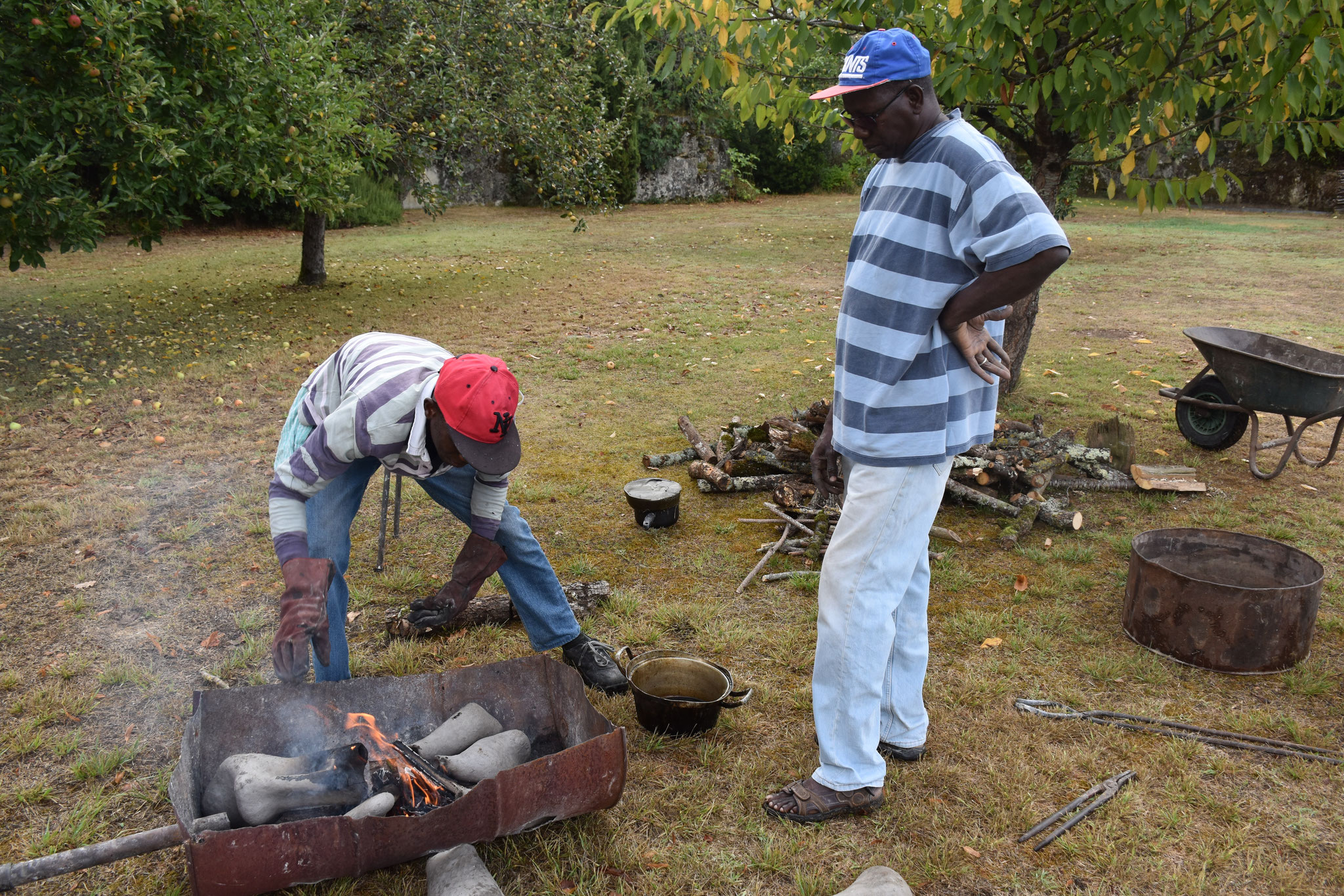 2022 - 47 Sérignac-Péboudou - Atelier Bronze - Chez Gaëtane Scholten, sculptrice sur pierre