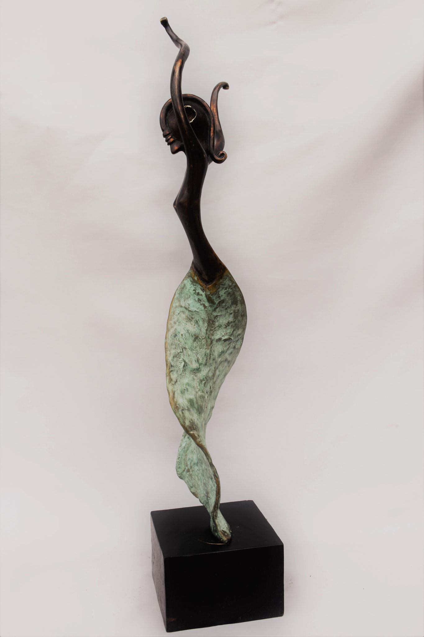 Dieynaba - 48 cm x 14,5 cm - T.I - 2023