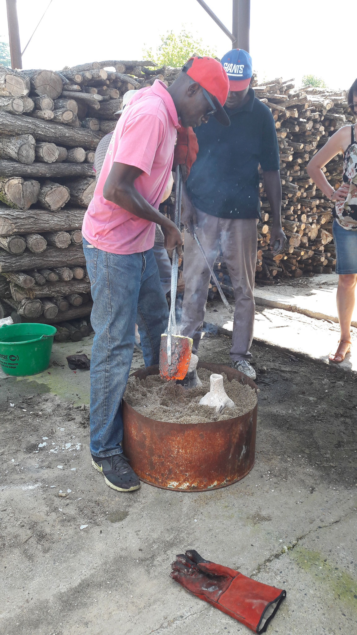 2017 - 82 Lafrançaise - Atelier, technique du bronze à la cire perdue 