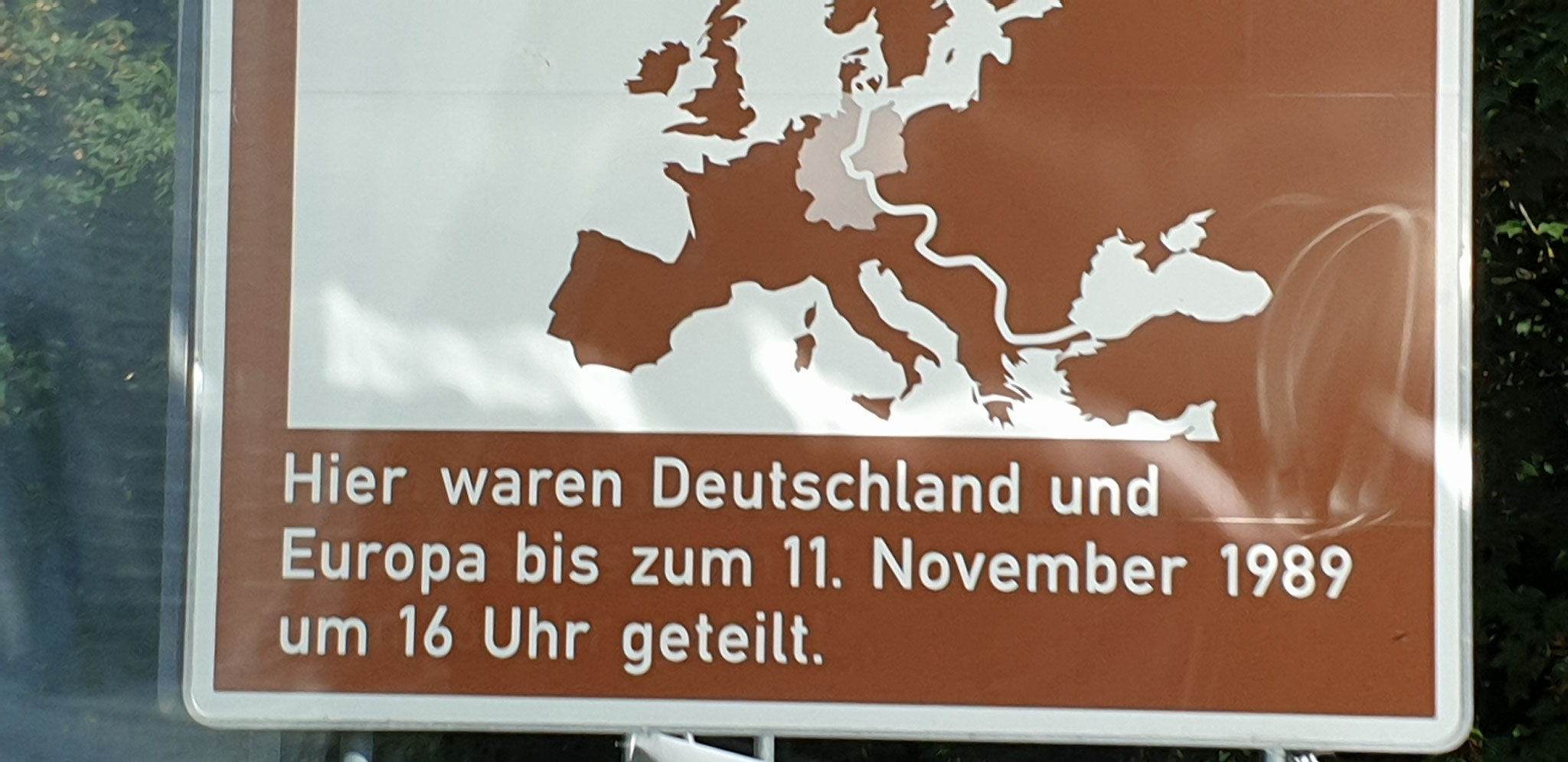 auch über die deutsch/ deutsche Grenze