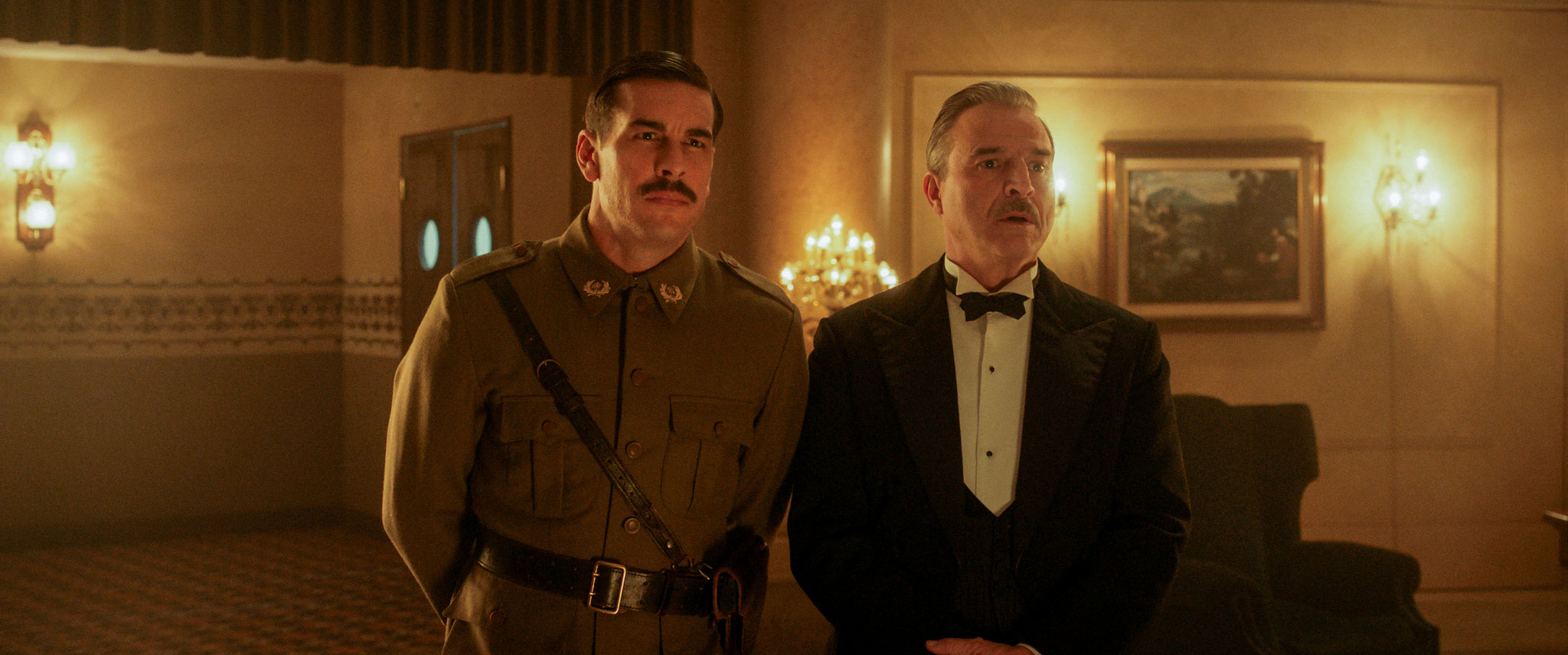 A CENA CON IL DITTATORE  lunedì 27, martedì 28, mercoledì 29: ore 21:00 #acenaconildittatore