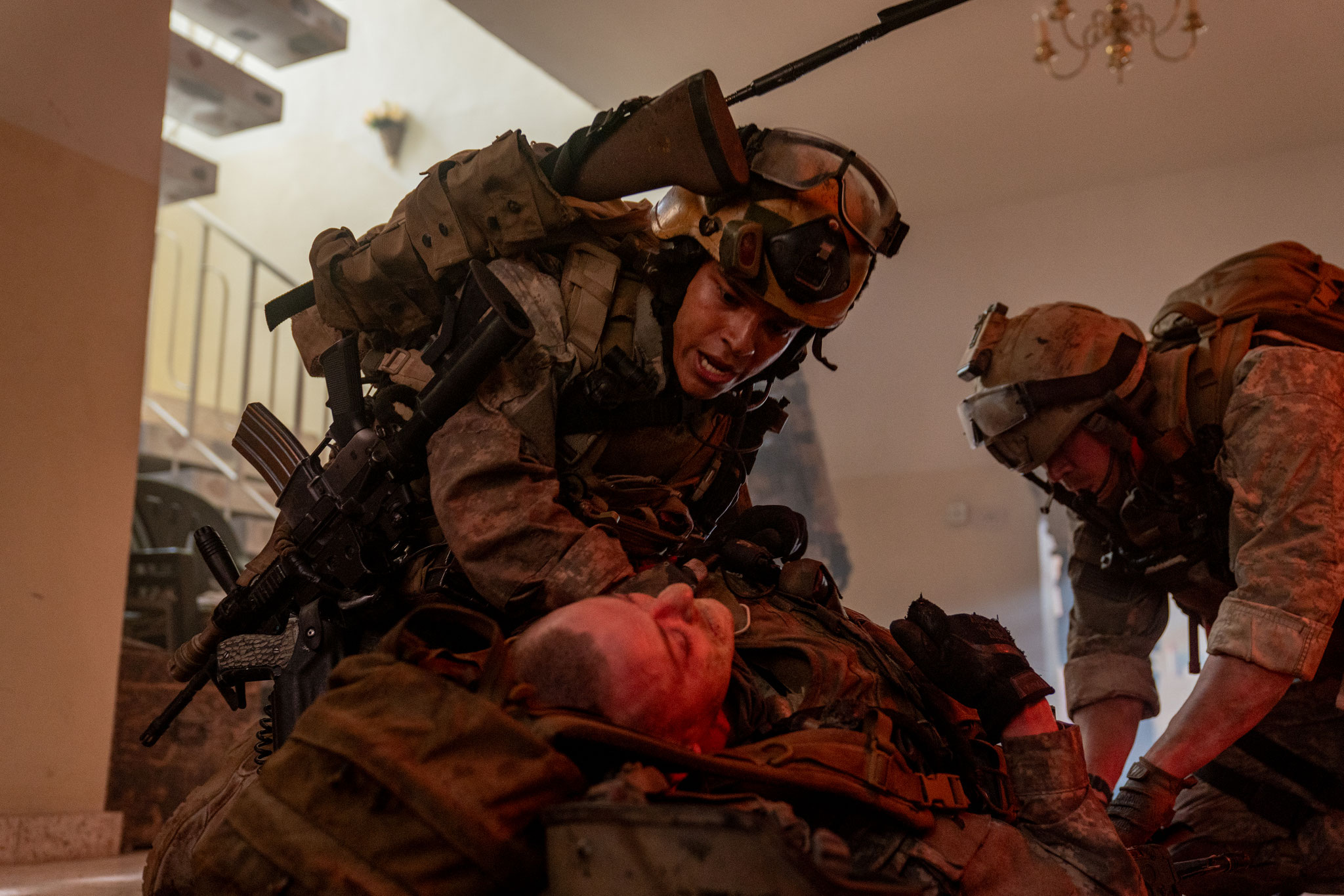 WARFARE - TEMPO DI GUERRA Prima Nazionale giovedì 21, sabato 23, lunedì 25, mercoledì 27: ore 21:00 domenica 24, sabato 30: ore 18:30 #WarfareTempoDiGuerra