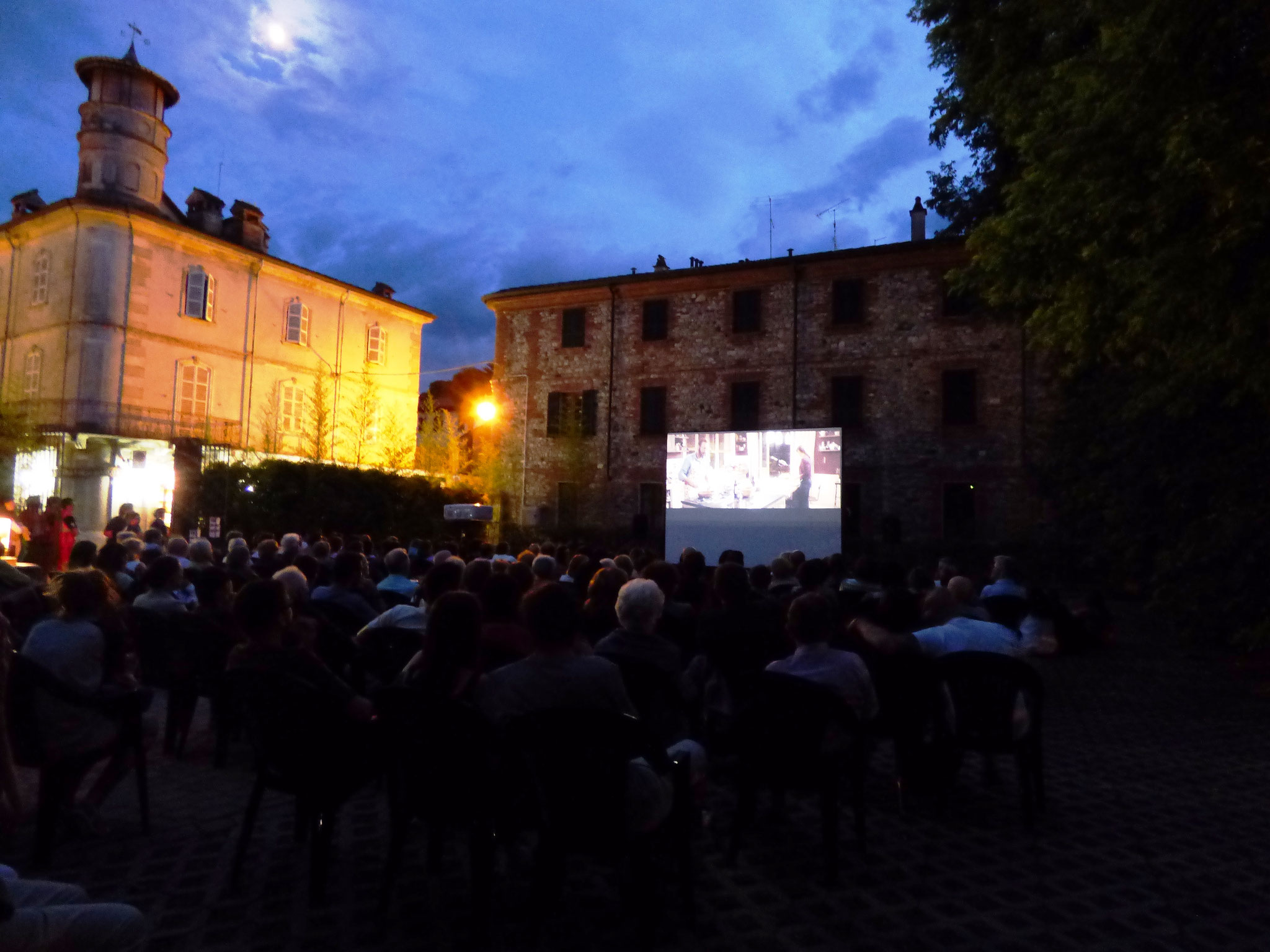 Cinema sotto le stelle a Rivergaro luglio 2016