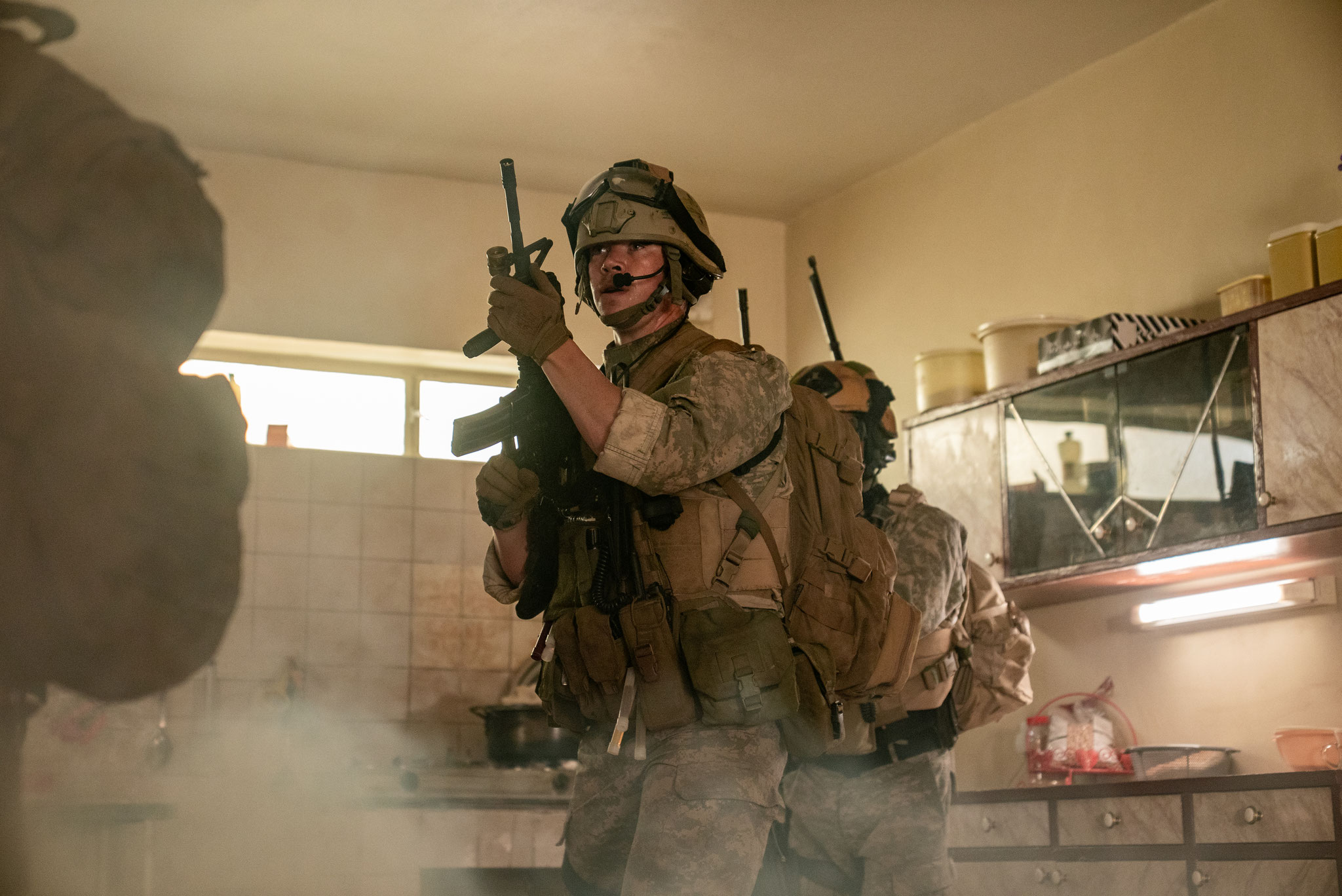 WARFARE - TEMPO DI GUERRA Prima Nazionale giovedì 21, sabato 23, lunedì 25, mercoledì 27: ore 21:00 domenica 24, sabato 30: ore 18:30 #WarfareTempoDiGuerra