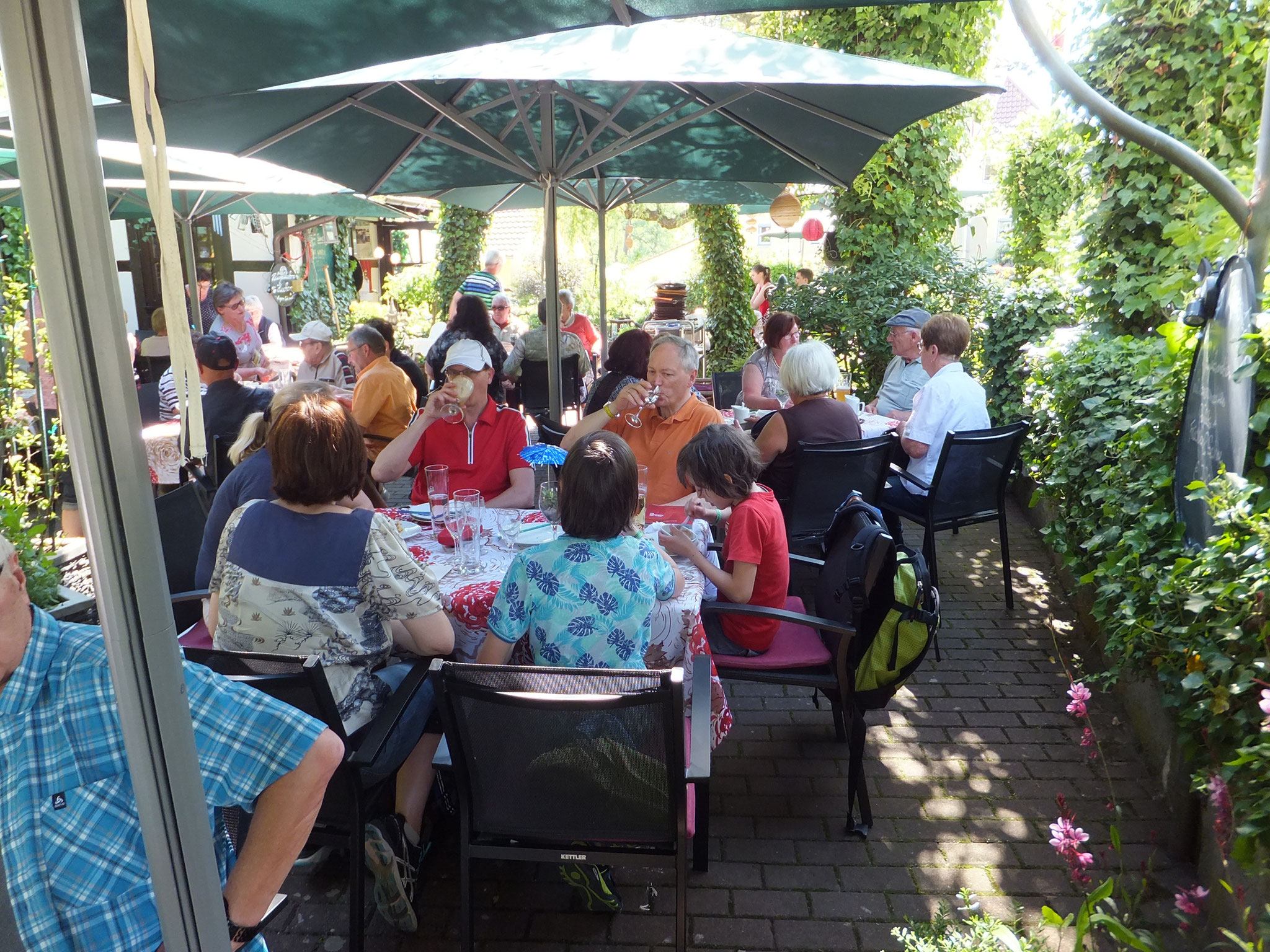 Einkehr in Handthal "Der BrunnenHof"