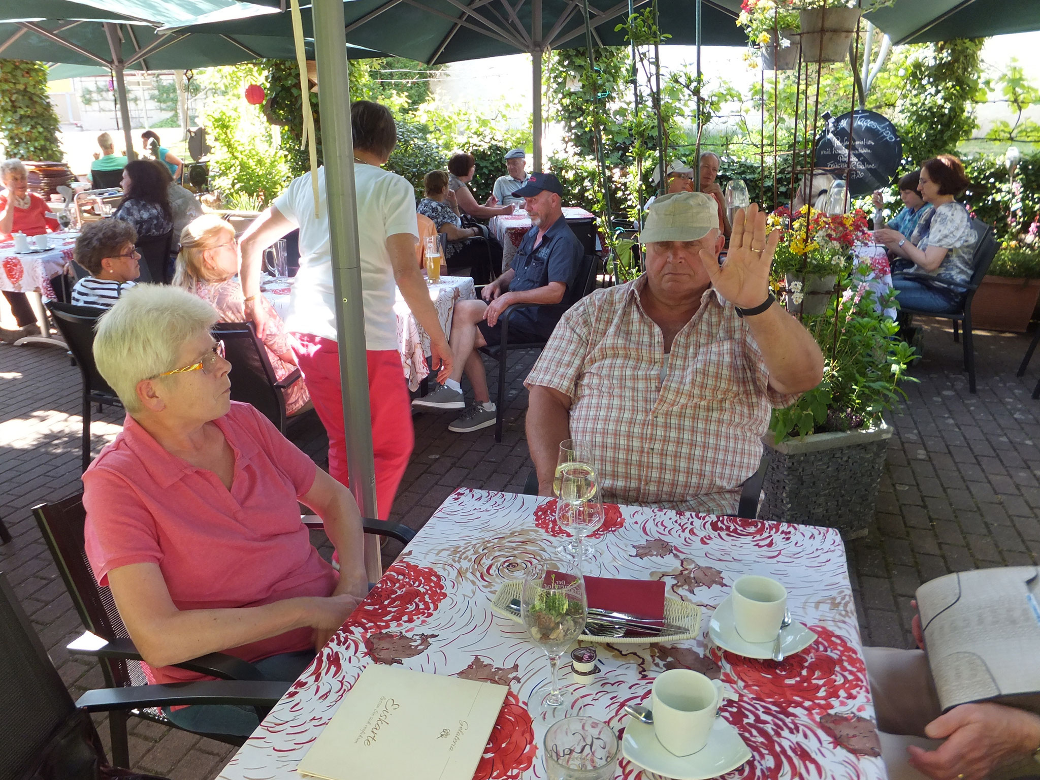 Einkehr in Handthal "Der BrunnenHof"