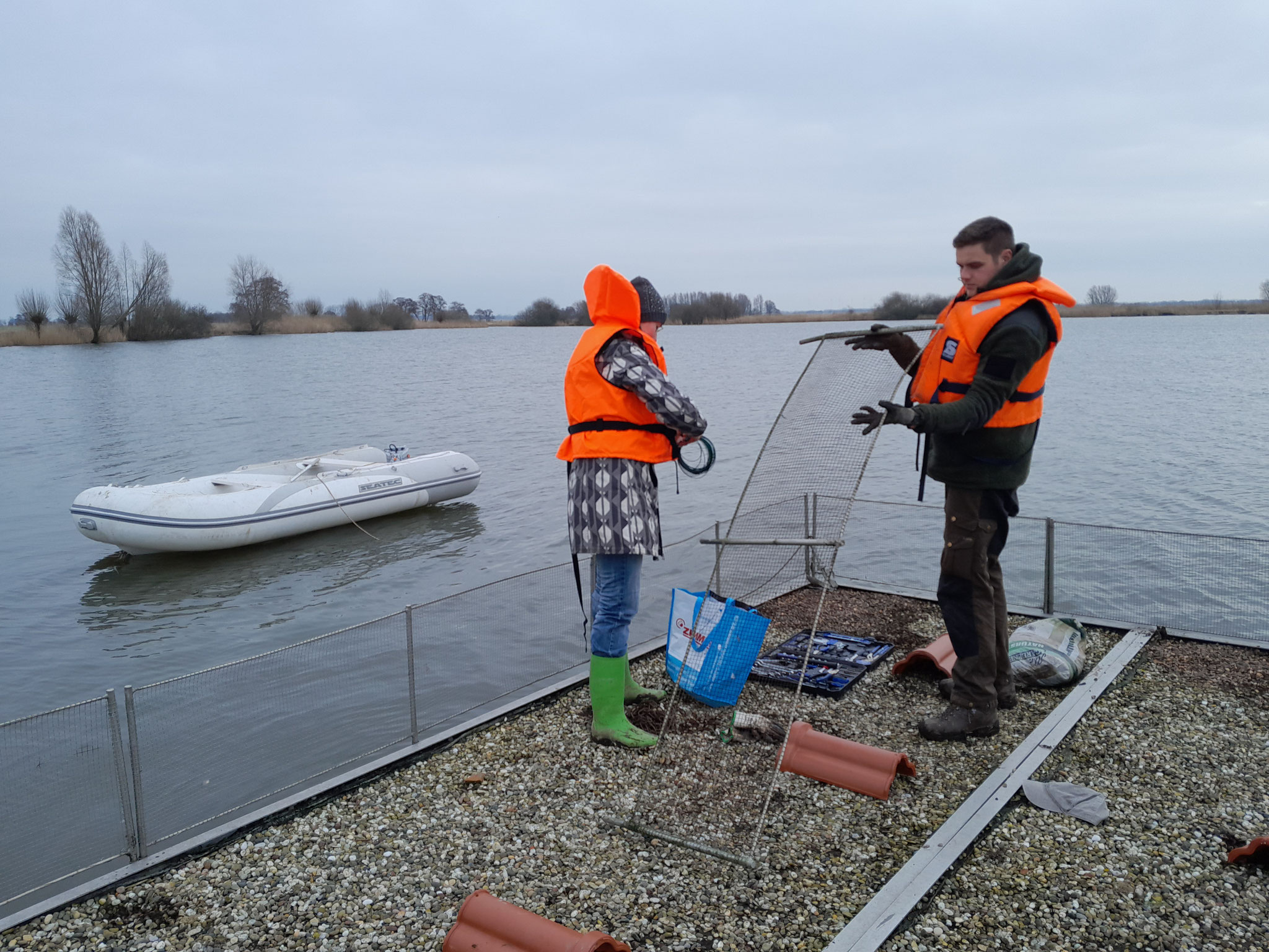 Reparatur vom Zaun - Foto: Stefan Goldenstein