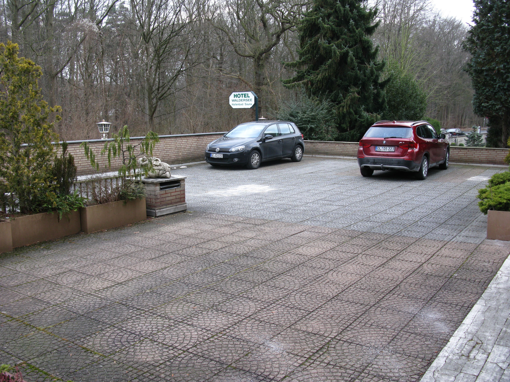 The parking lot from the hotel Waldersee Garni