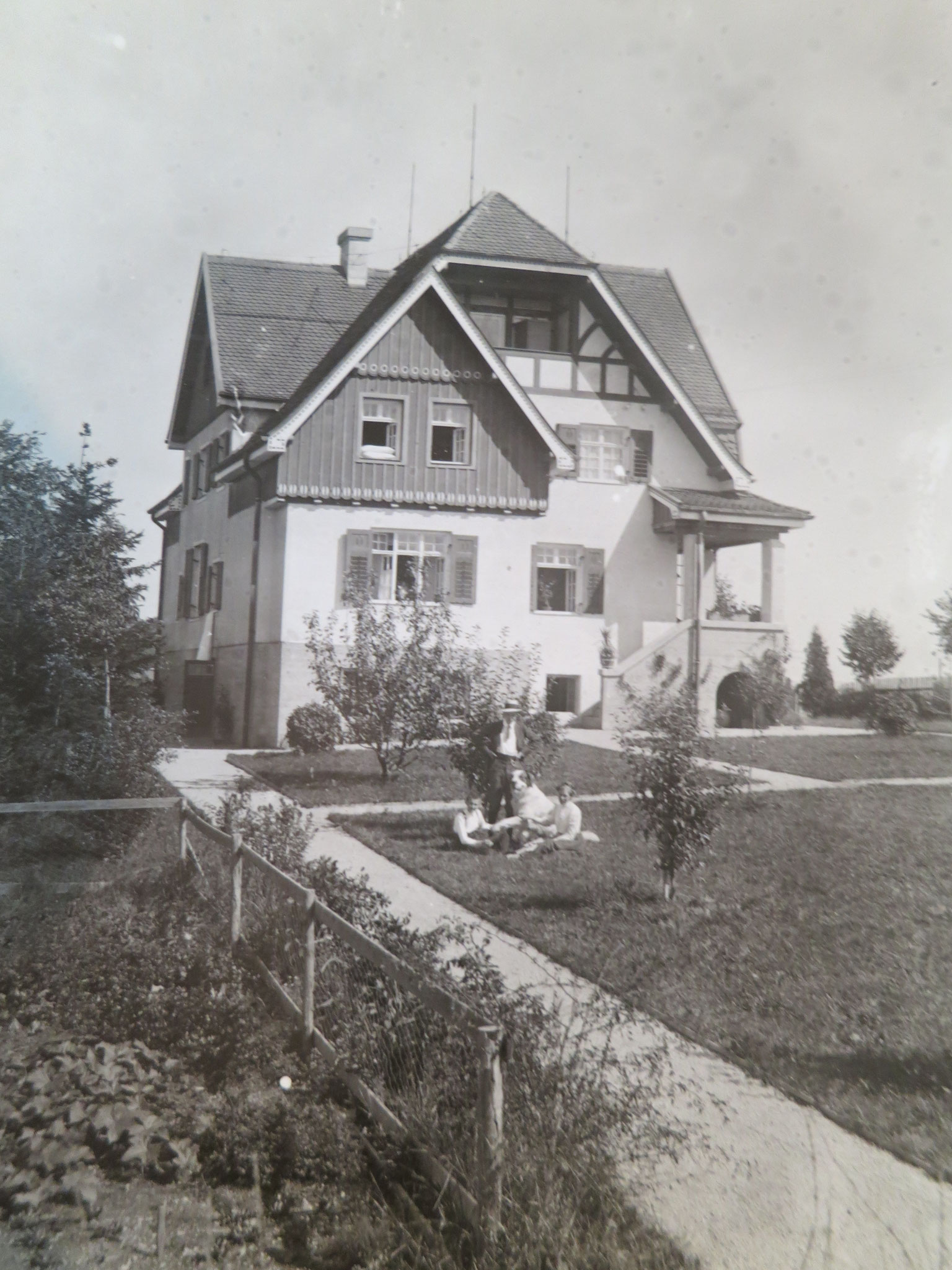 Villa Knittl in Feldafing, Foto um 1920