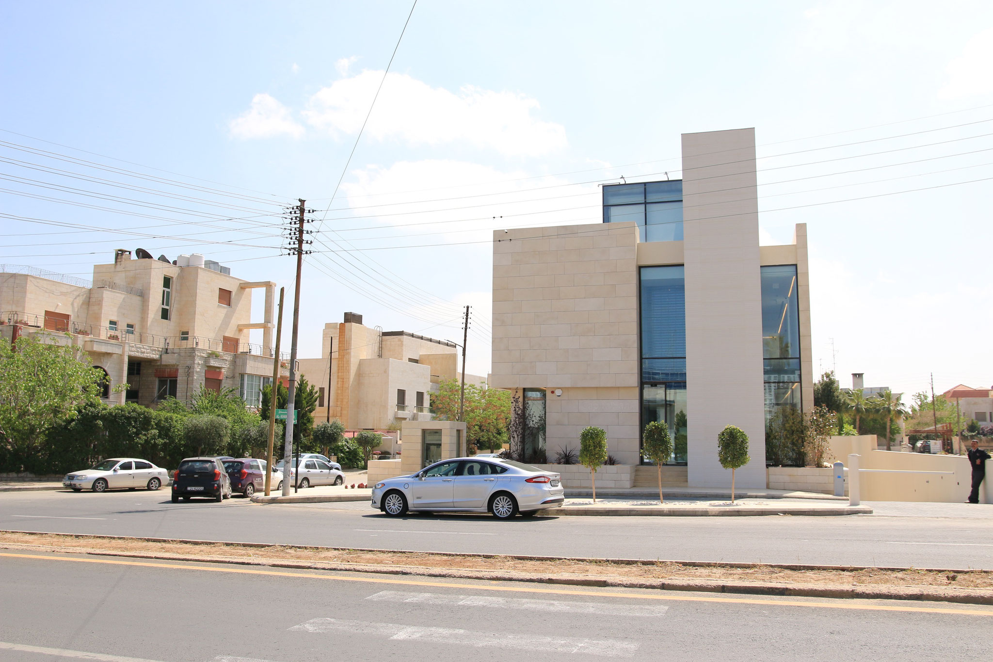 Capital Bank Vip Branch Amman Jordan Lucem Lichtbeton