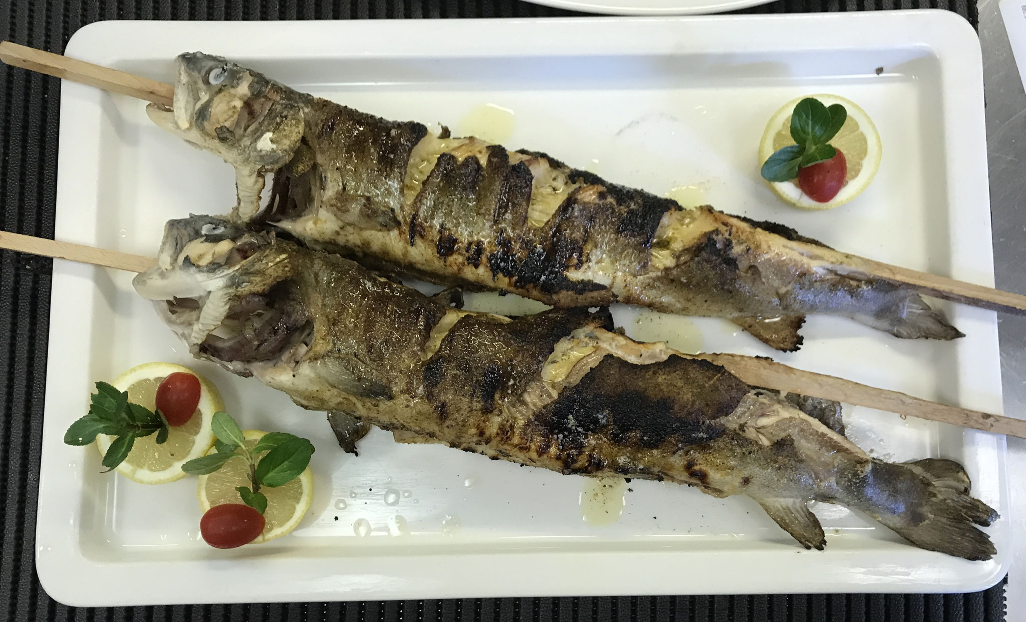 Steckerlfisch - Variation mit Huchen