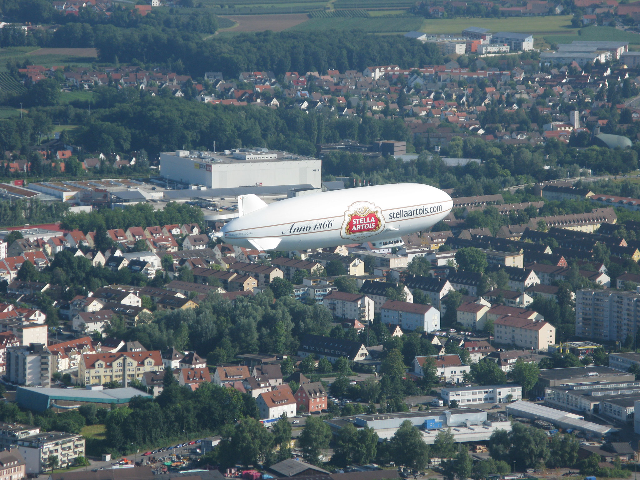 Tolle Aussicht auf Friedrichshafen mit dem Zeppelin
