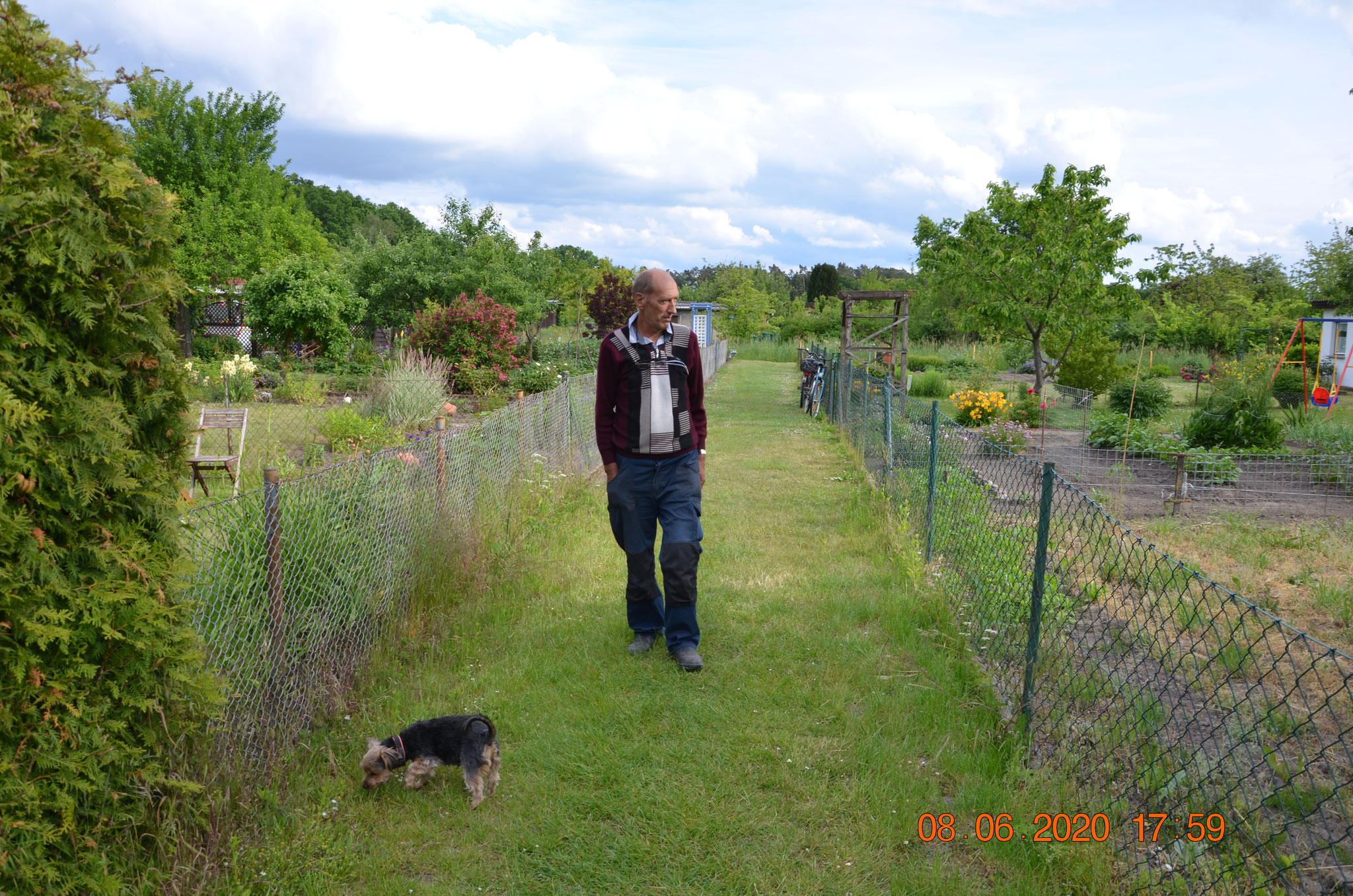 Joachim beim Rundgang