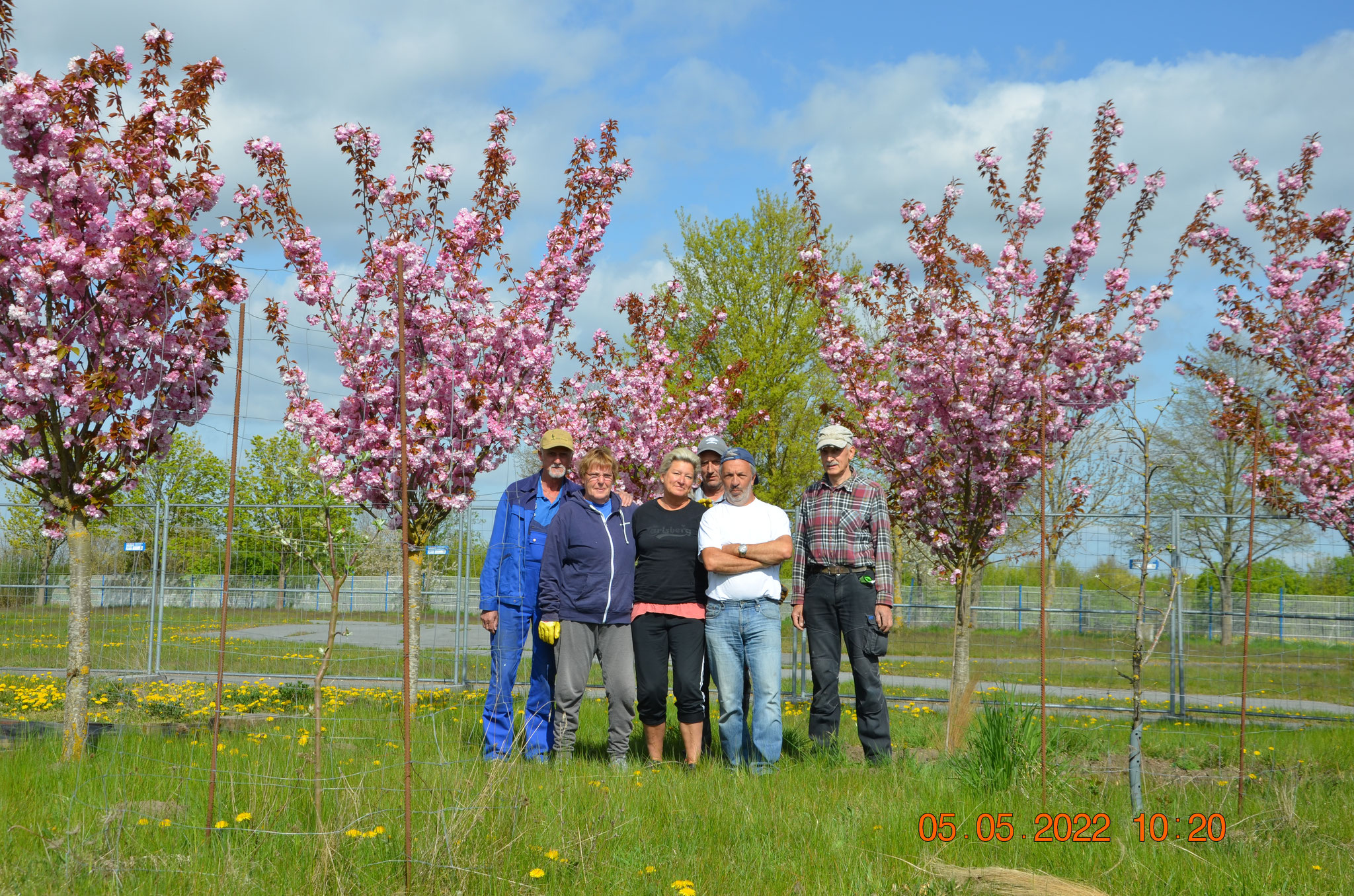 Gruppenfoto von Mitgliedern der "Neuen Heimat"