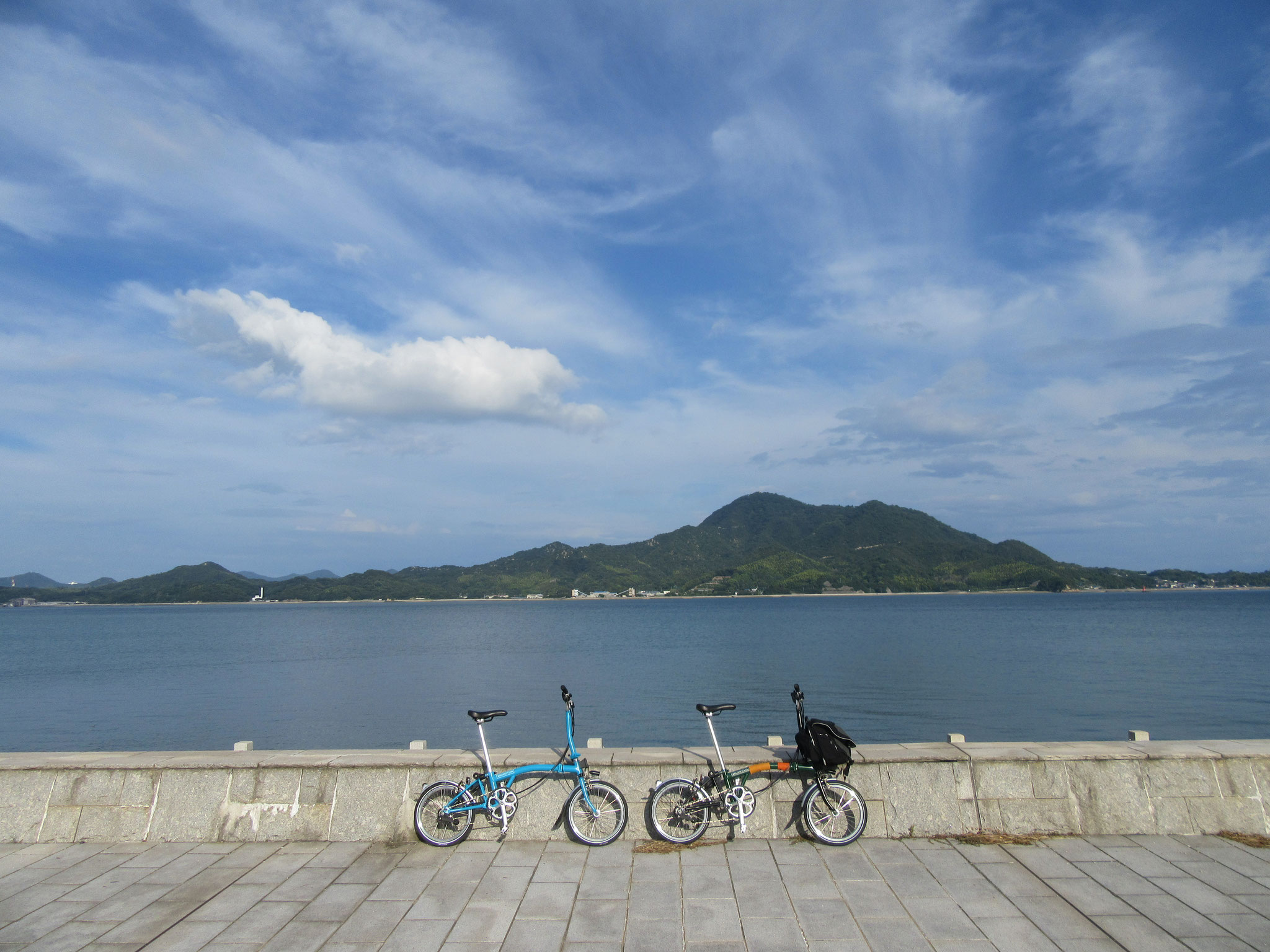 Ikuchijima art - しまなみ海道サイクリングガイドツアー Ikuchijima art - しまなみ海道サイクリングガイドツアー