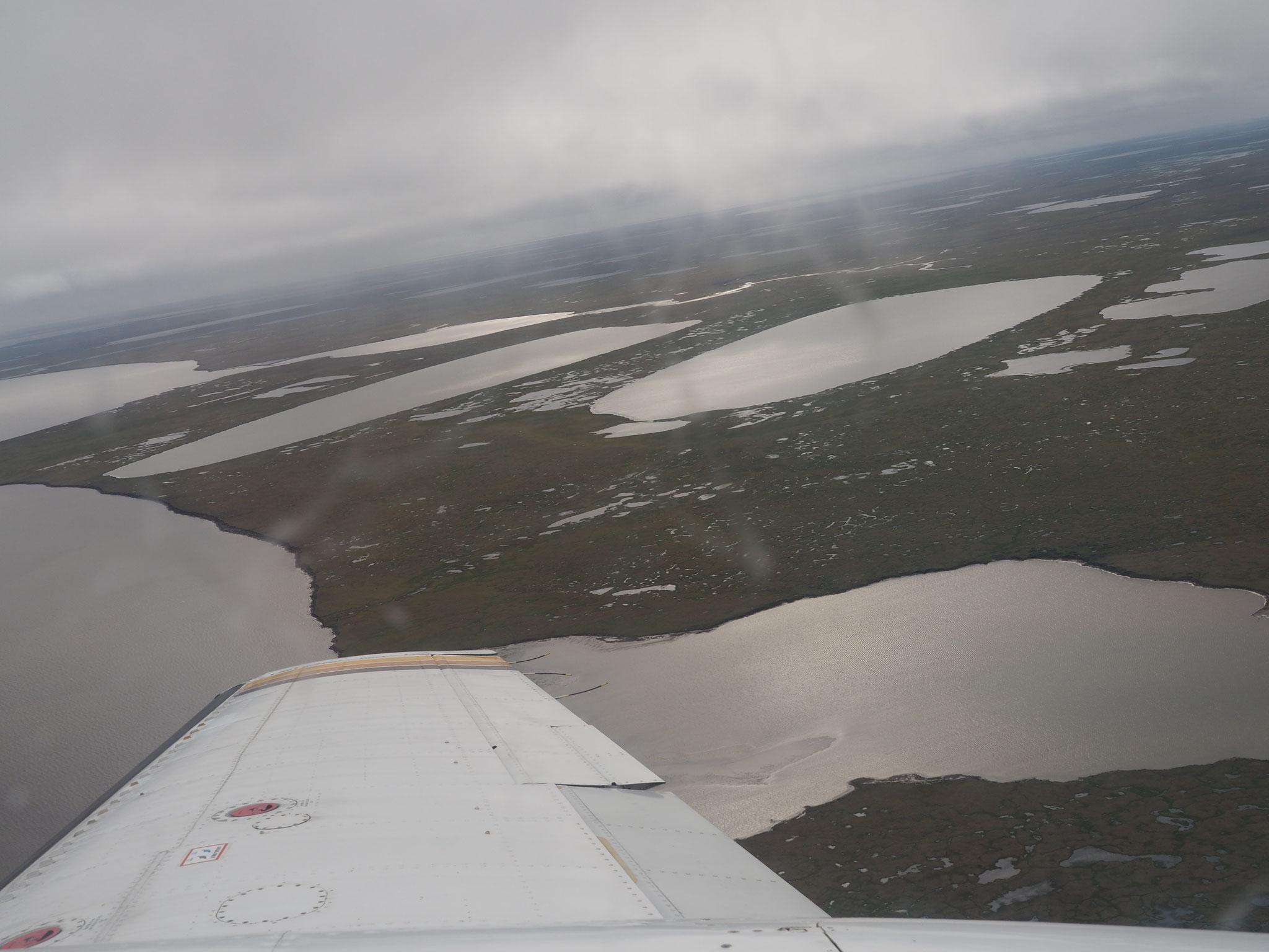 ... die vom Permafrost gestaltete Landschaft