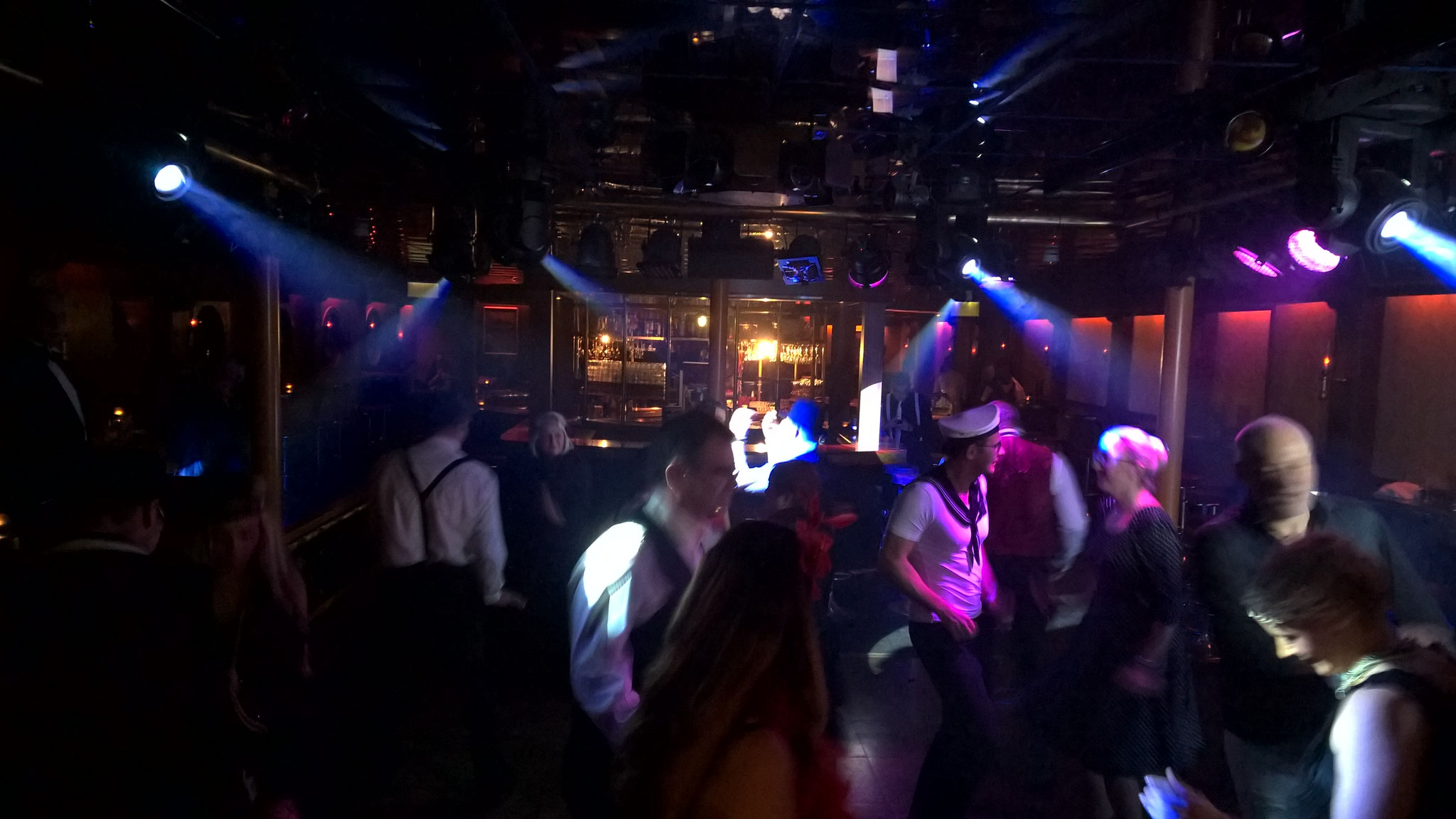 Tanzbetrieb in der DJ Area