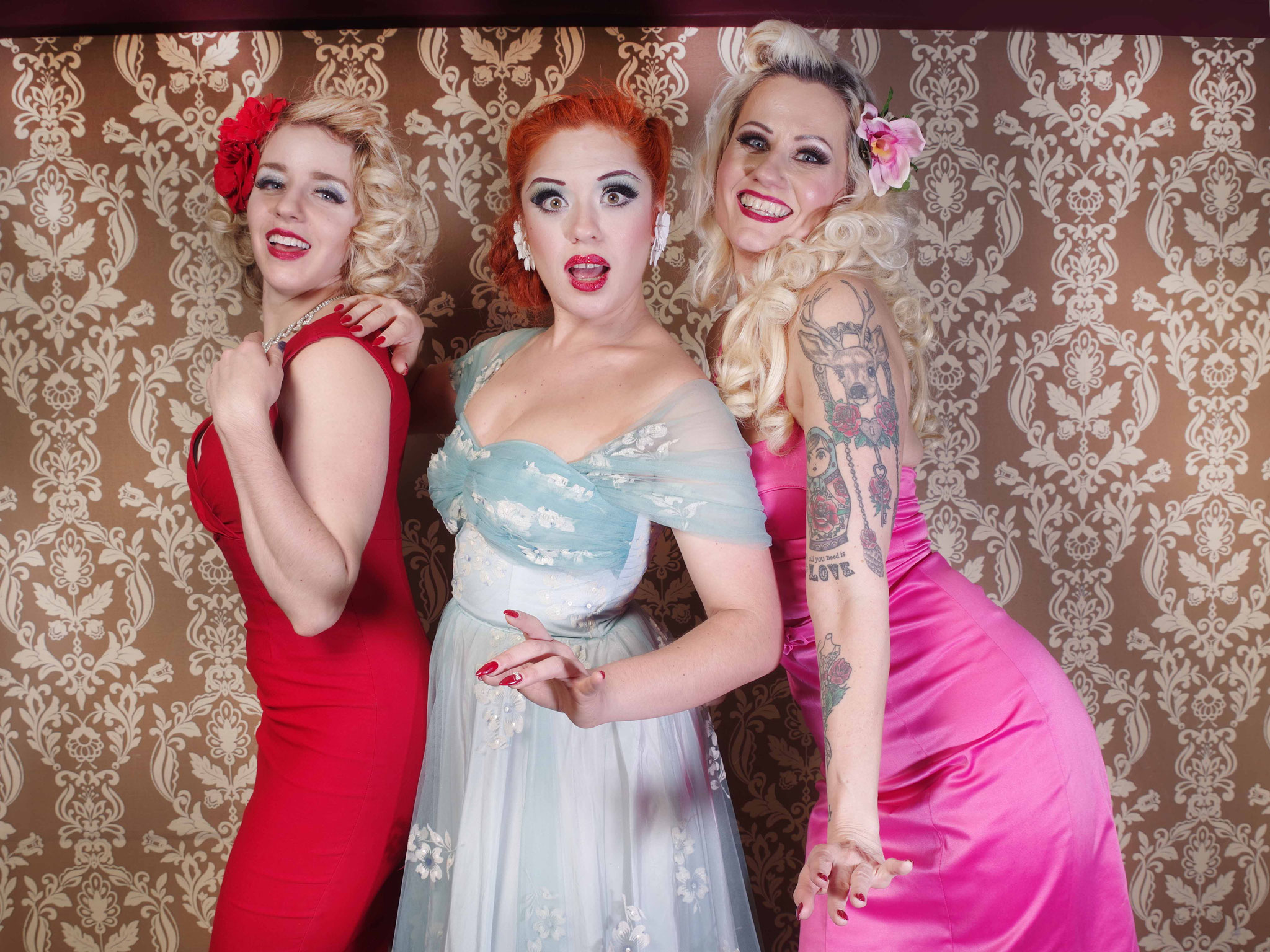 Unsere Königinnen der Nacht: (v. l. n. r.) Peggy de Lune, Lada Redstar und Rose Rainbow