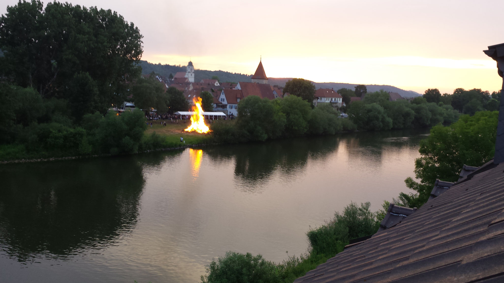 Abendstimmung am Main auf DuG-Rückfahrt 