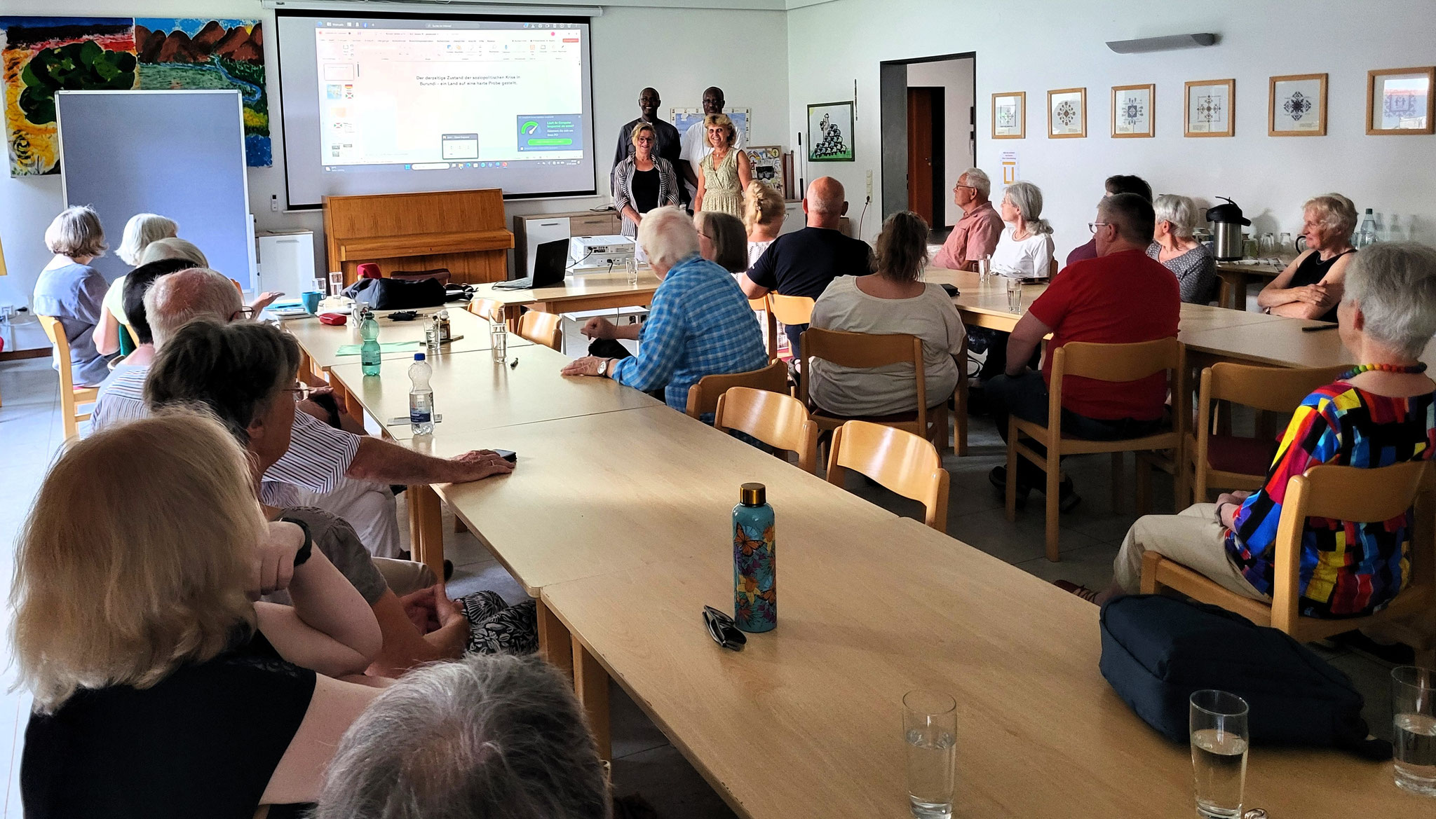 Begrüßung: Ulrike Thorey, Susanne Gebers, Dr. Giscard Hakizimana, Joseph M. Nijimbere