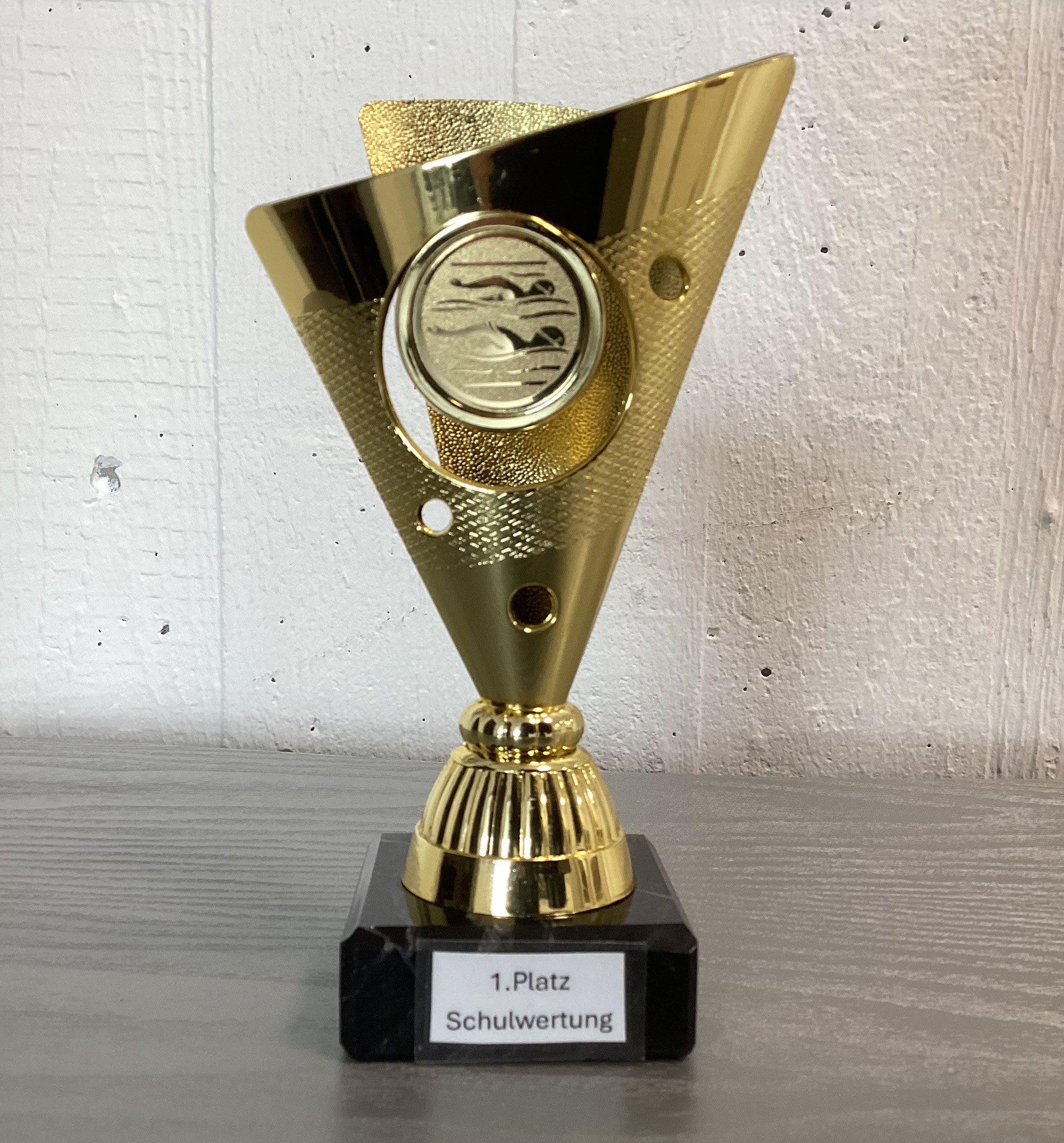 1. Platz beim Frühlingsschwimmen