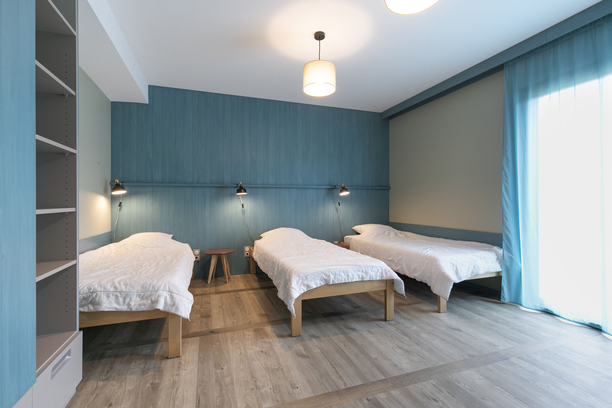 Chambre Triple du grand gîte 11 personnes du Hameau des Pouyades à Magnac-Laval (Nouvelle-Aquitaine)