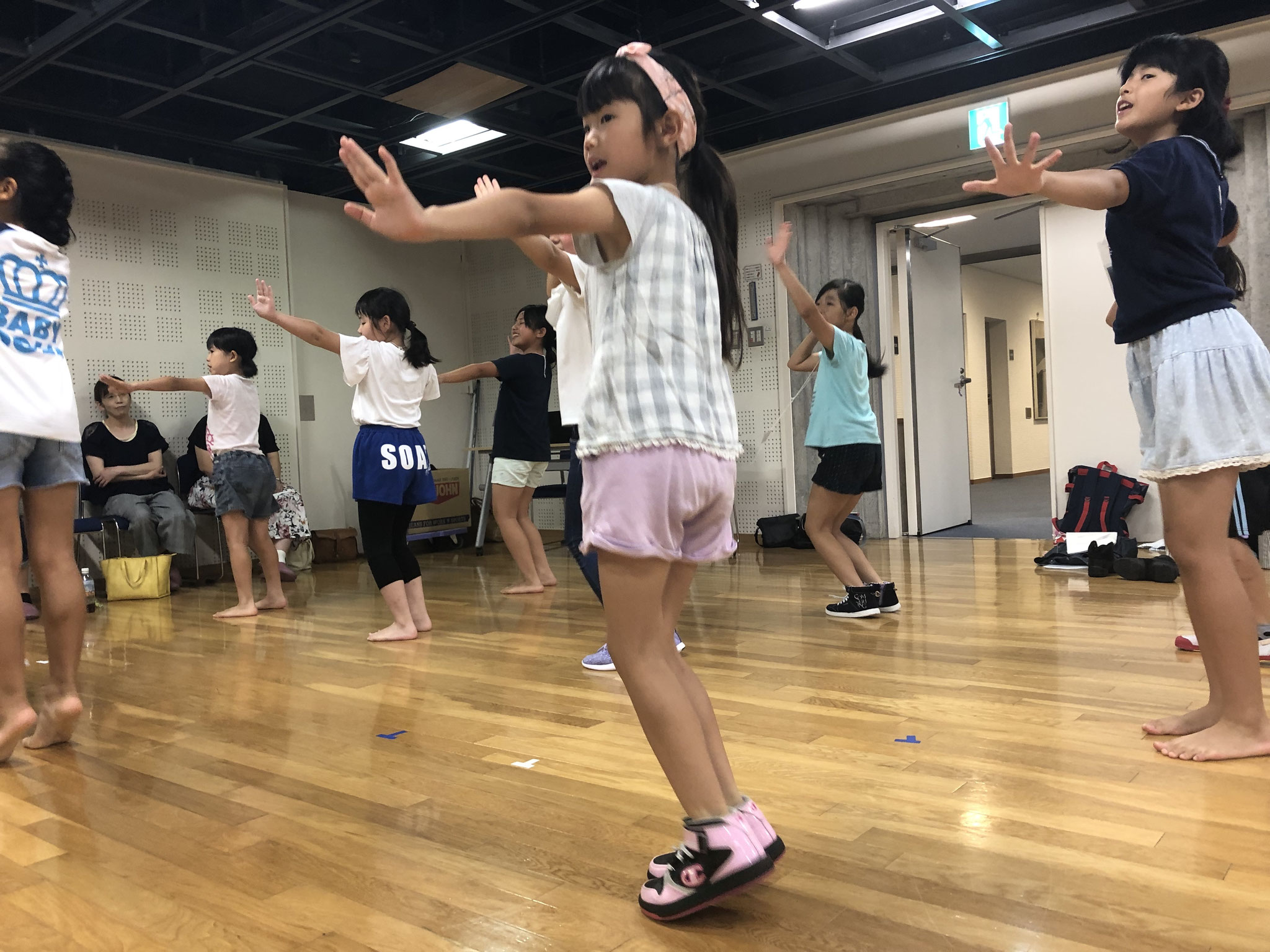 ダンス練習中