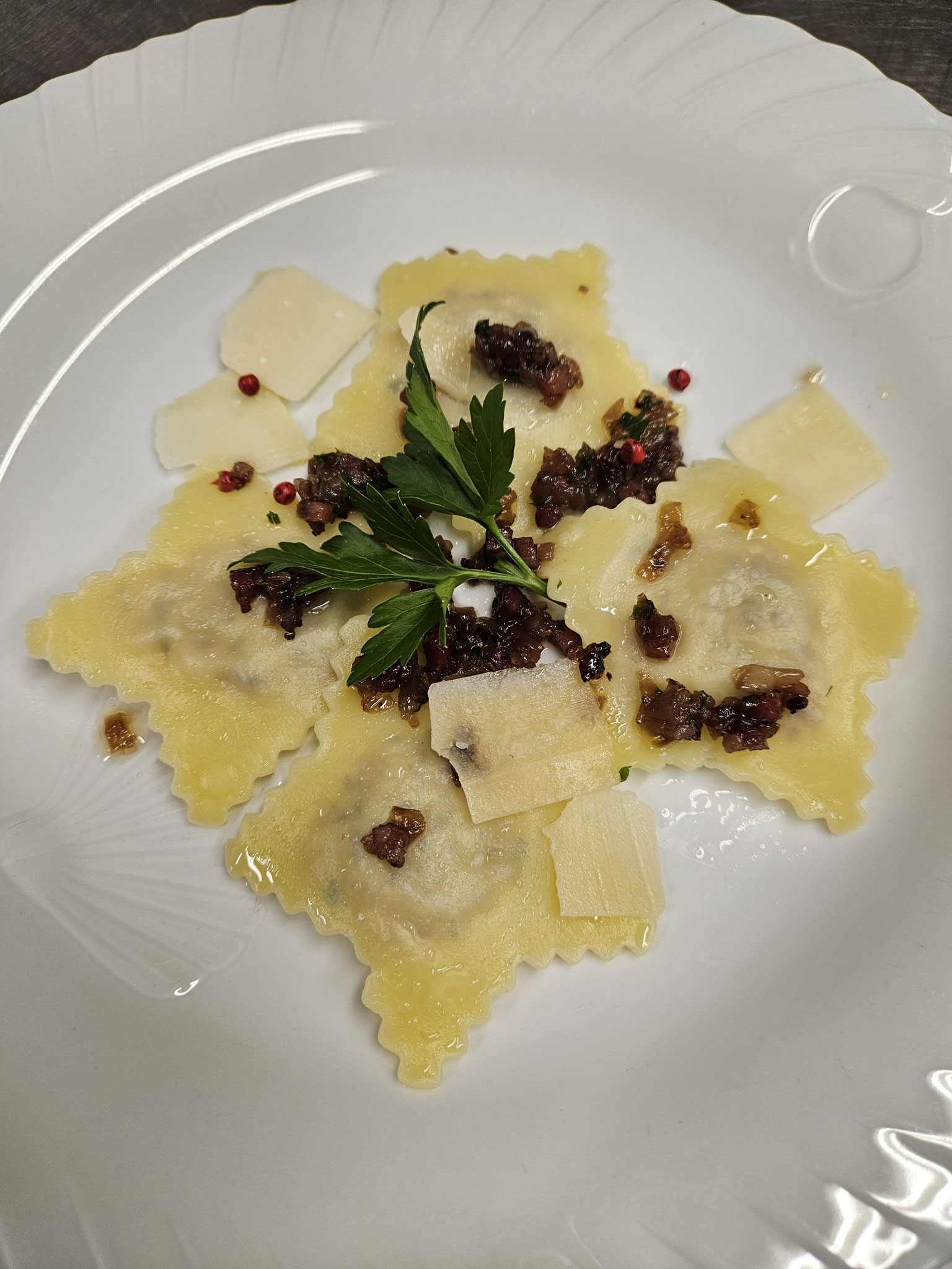 Hausgemachte Sternen-Maronen Ravioli
