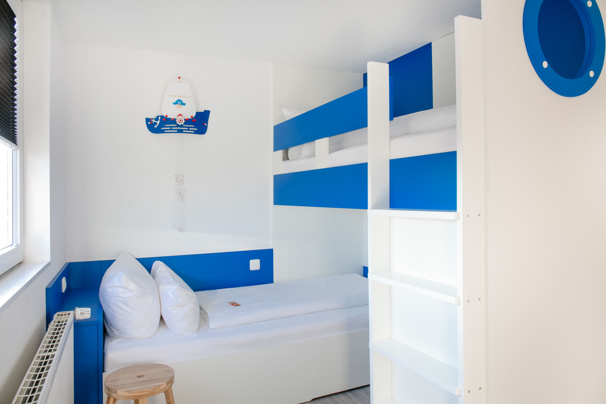 Hochbett im Kinderzimmer