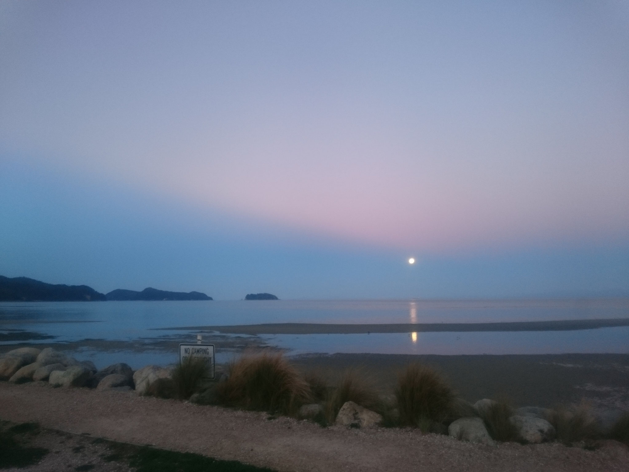 10.4. Blue Moon...