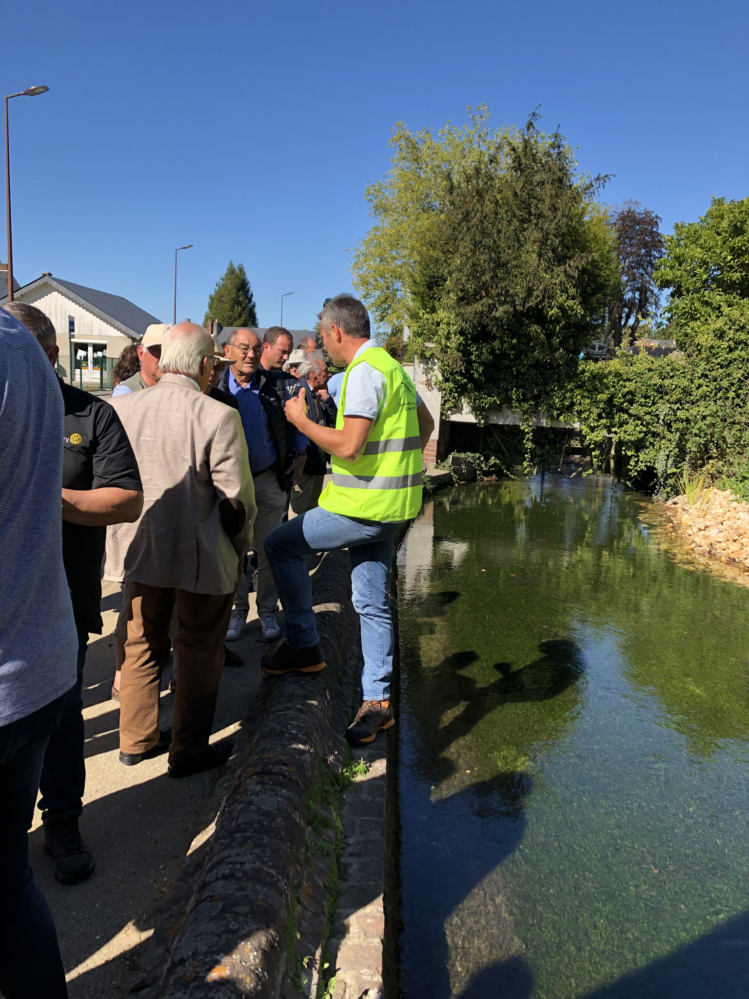 Présentation du clapet d'Ouville-La-Rivière par M. COMONT, technicien GEMA au SMBV SVS.