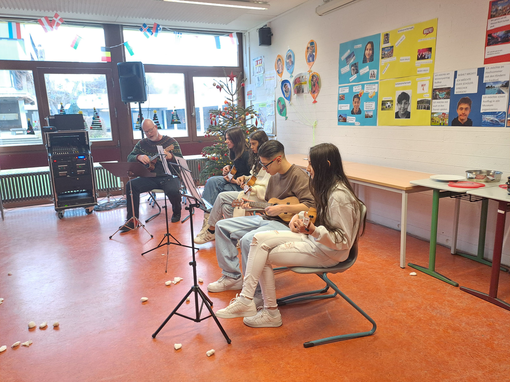 Ukulele - wunderbar gespielt 