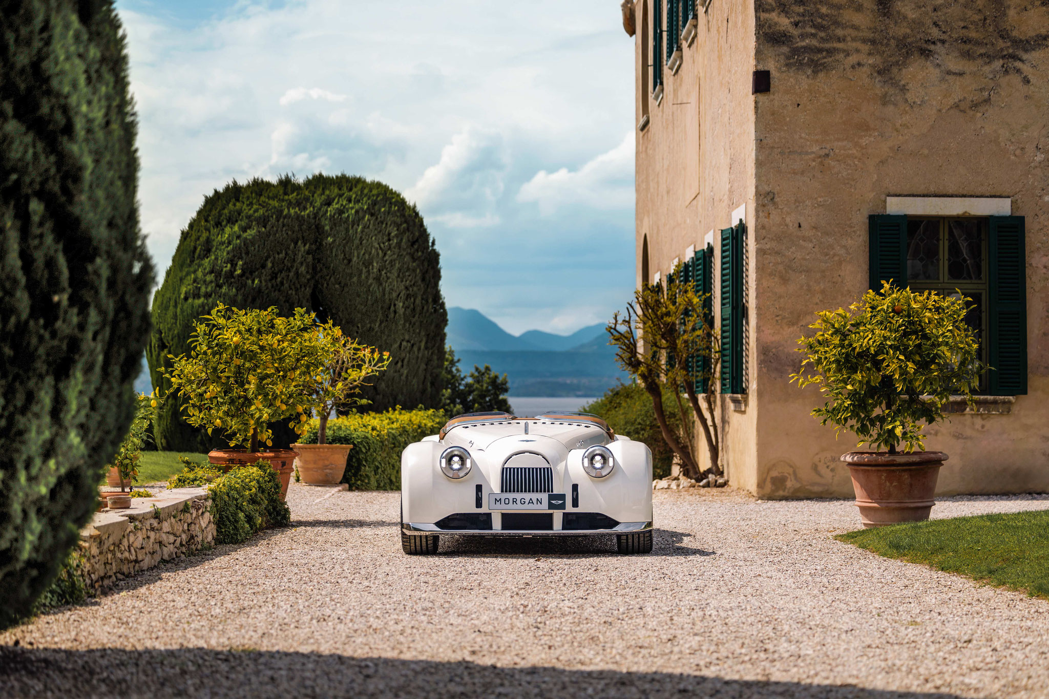 Morgan Midsummer Location Frontal