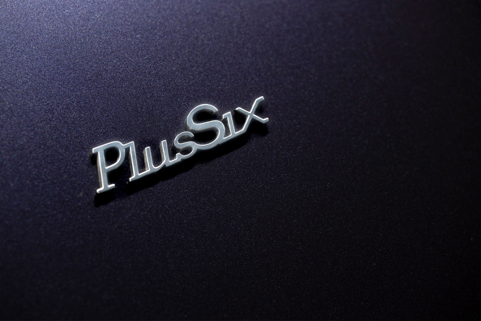 Plus Six Logo