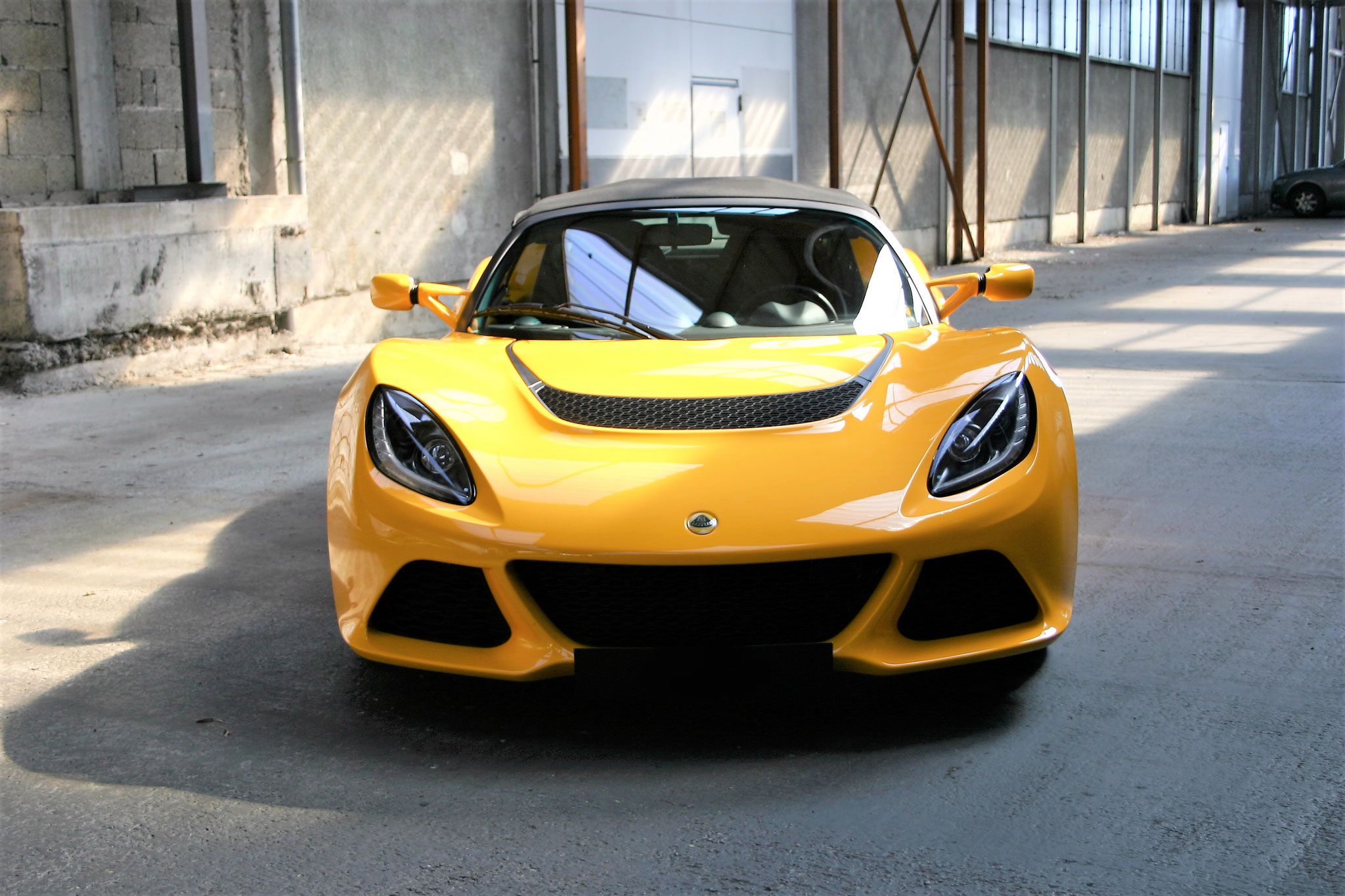 Lotus Exige S Roadster Front