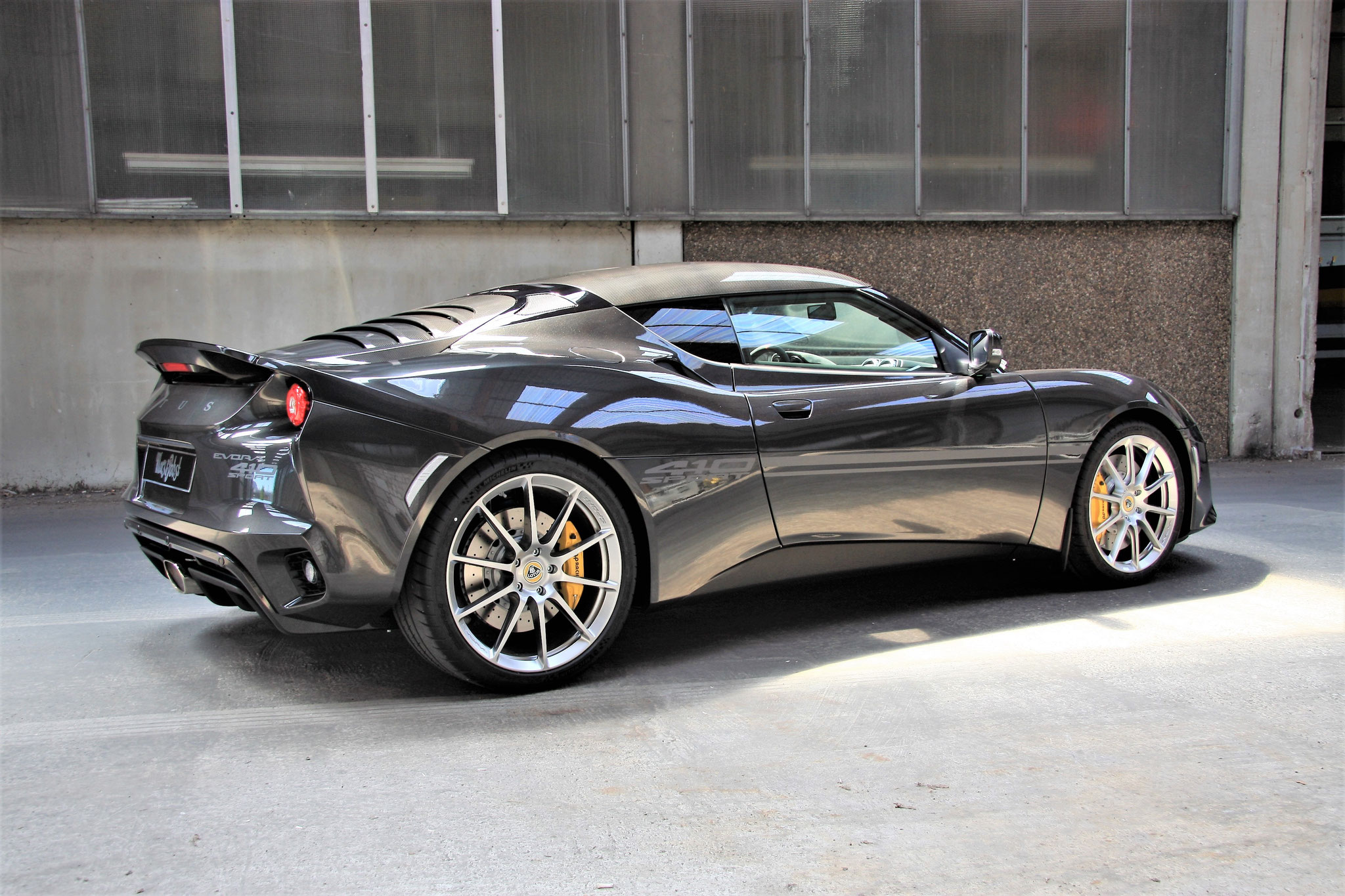 Lotus Evora Sport 410 Seitlich von hinten