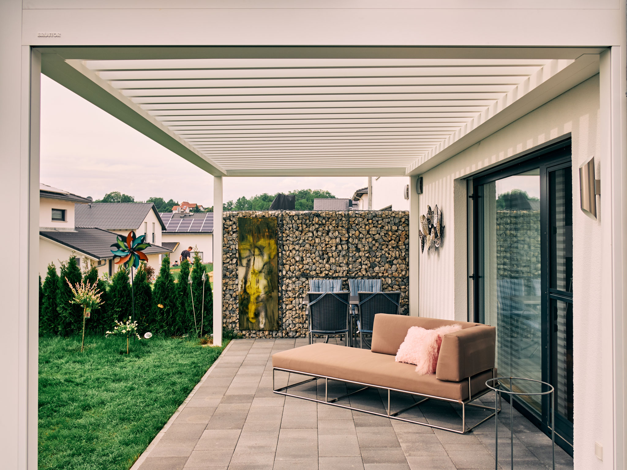 Beschattung, regenfeste Terrasse windgeschützt in Eging