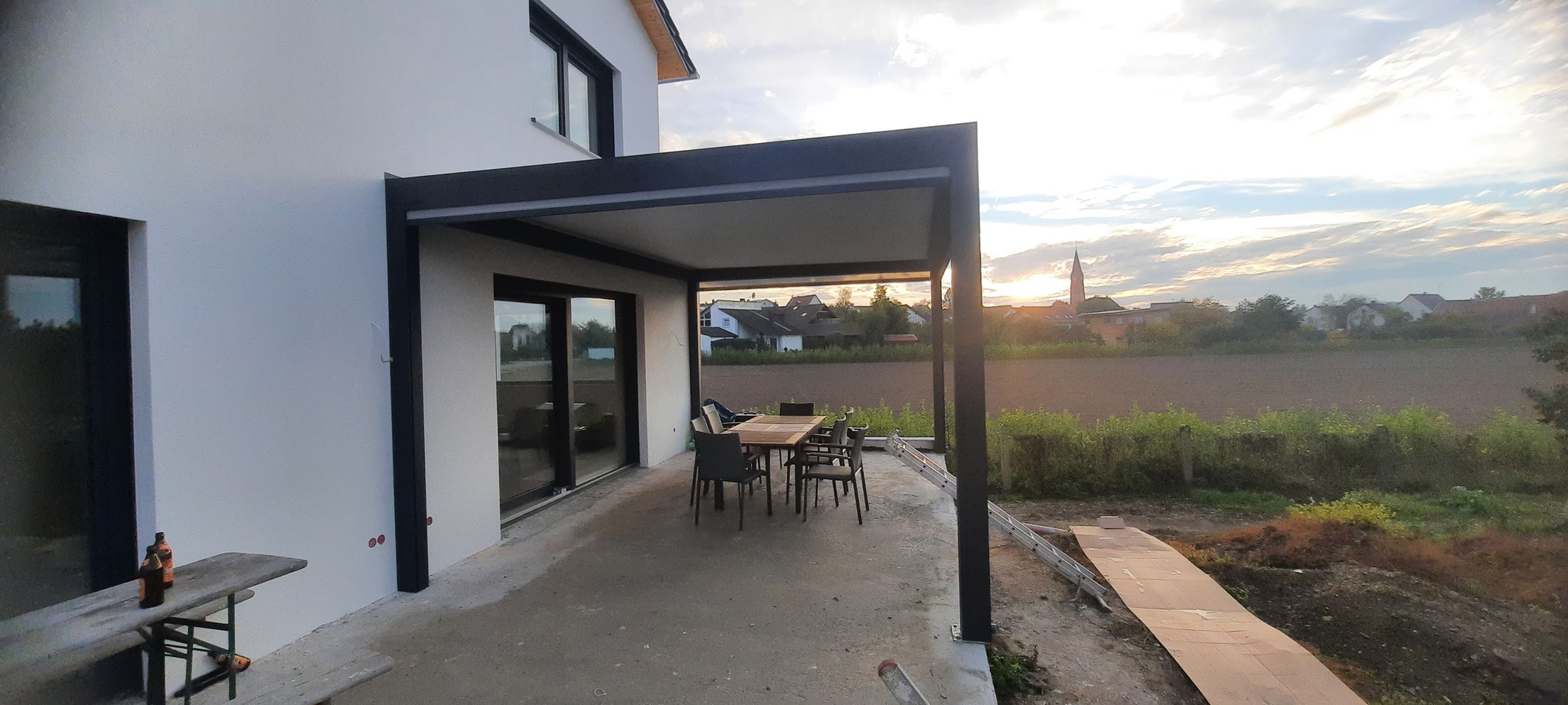 Terrassenüberdachung mit Lamellendach von Brustor in Straubing Niederbayern