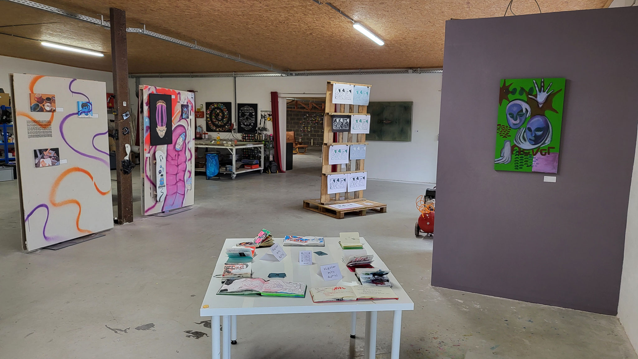 Ausstellung "Zwischen den Linien", Kunstwerke Ahmeti, Lesk, Lingens