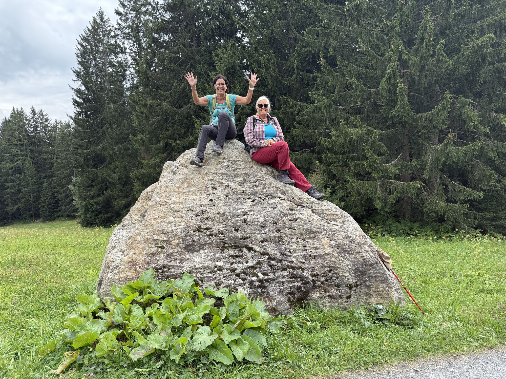 unsere Reiseleiterinnen