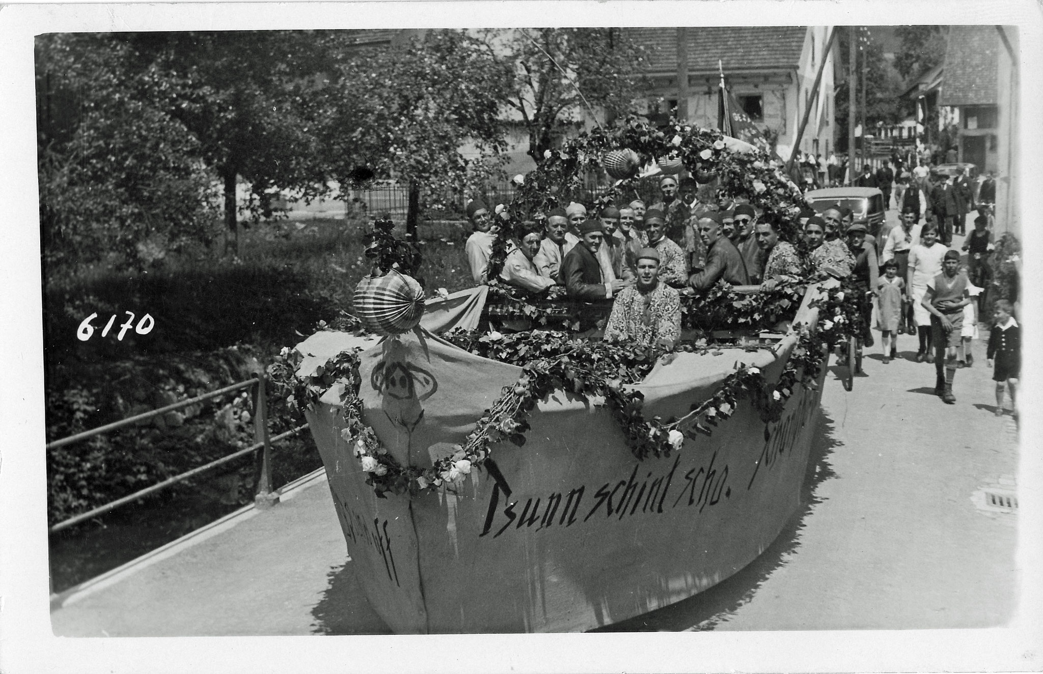 Chinesische Dschunke::«Chinesenmarsch» als Hit::1938