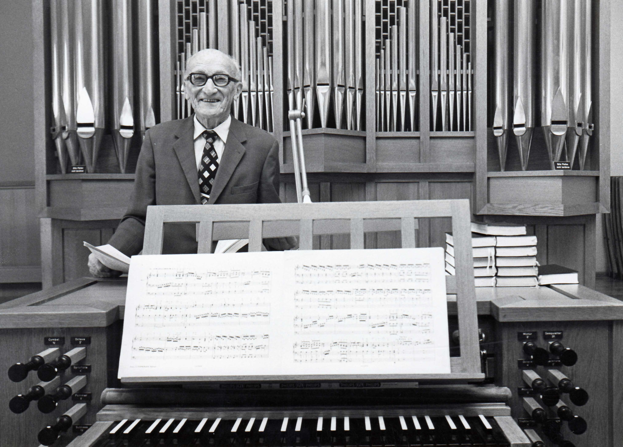 Ruedi Mäder::65 Jahre Organist in Otelfingen (ab 1912-1977)