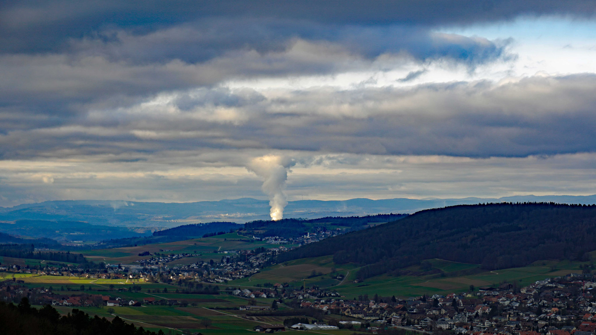 11.01.2020::Blick von Regensberg Richtung KKW Leibstadt