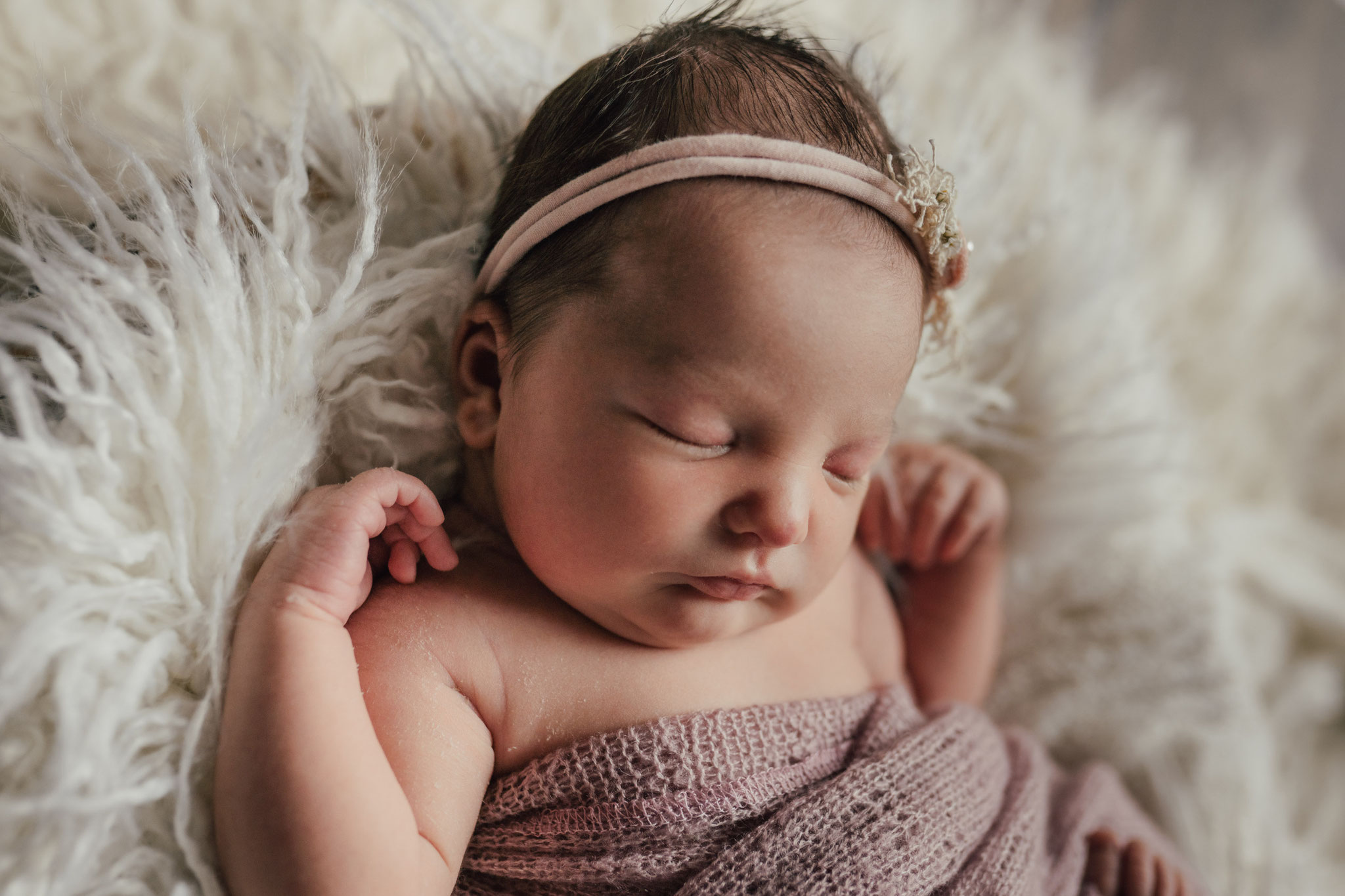 Babyshooting Babybilder Neugeborenenbilder Newbornshooting Bielefeld Schloß Holte Gütersloh Verl Paderborn