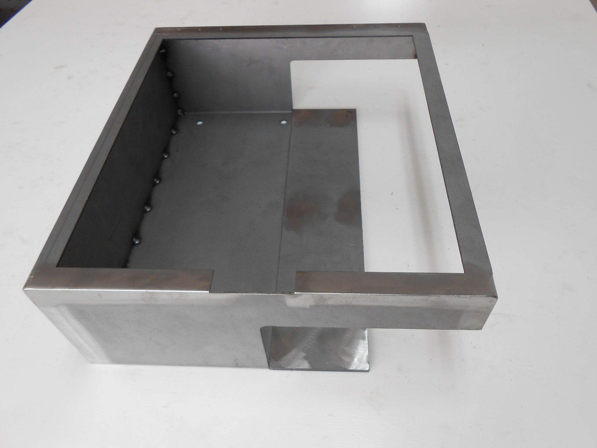 （取付BOX）SPHC3.2×1.6