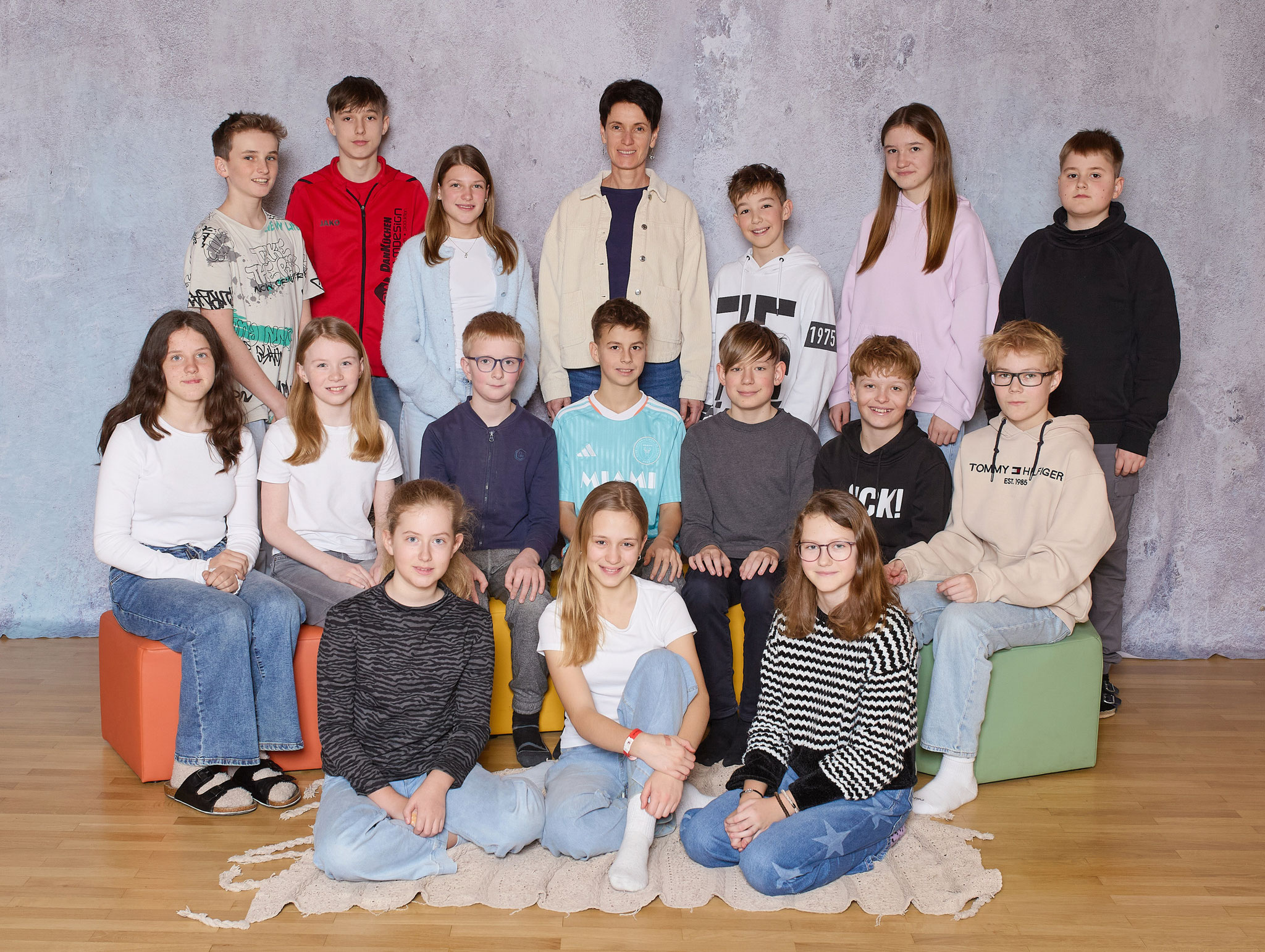 2a, Klassenvorständin Kroiß Christa 