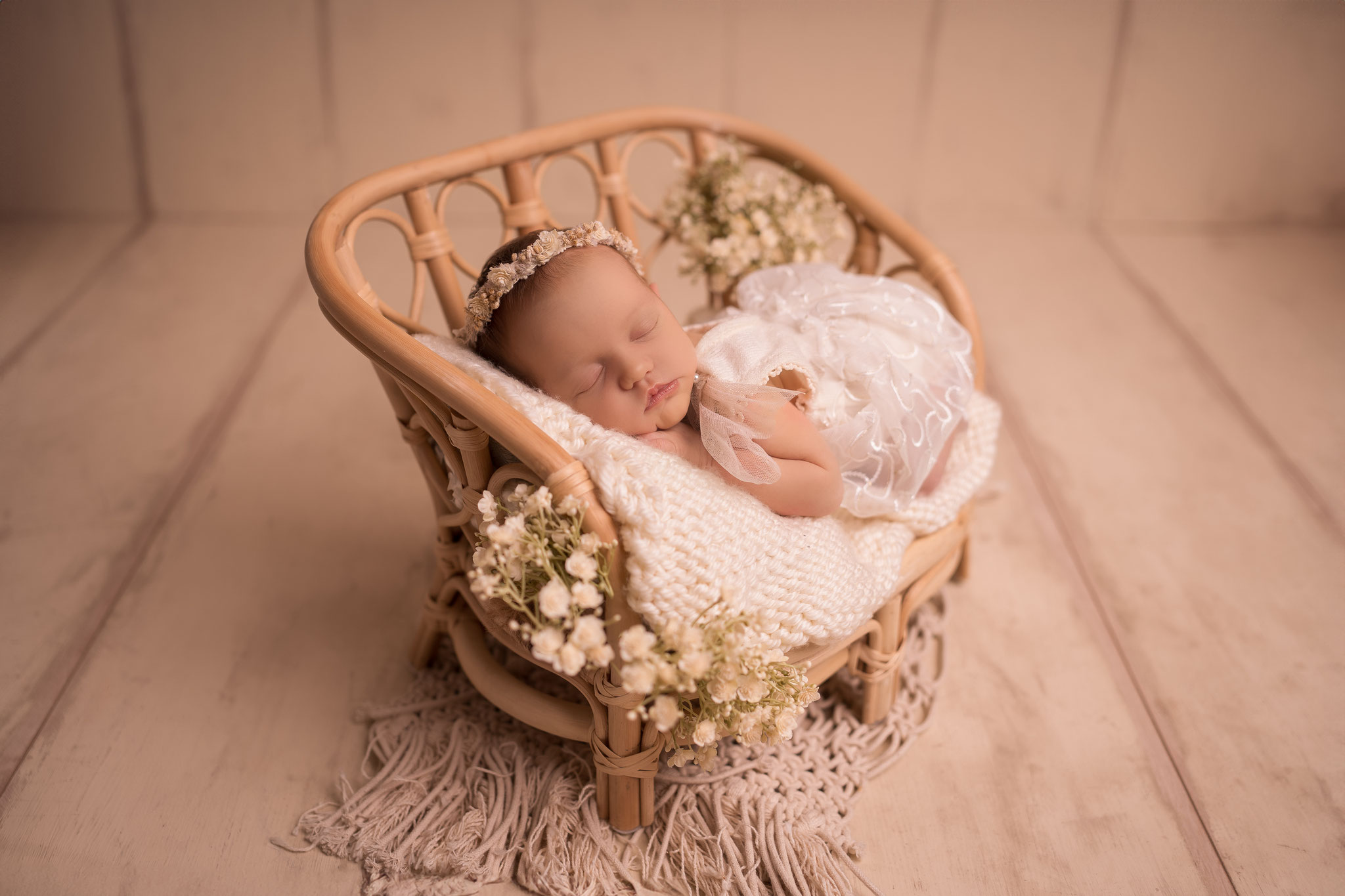 Babyfotoshooting Darmstadt Dieburg, Babyfotograf Darmstadt Babyfotograf Frankfurt am Main, Babybauchshooting Frankfurt, Babyfotos Aschaffenburg, Babyfotoshooting Aschaffenburg, Newbornshooting Mannheim, Newbornshooting Wiesbaden, Babyfotograf Odenwald